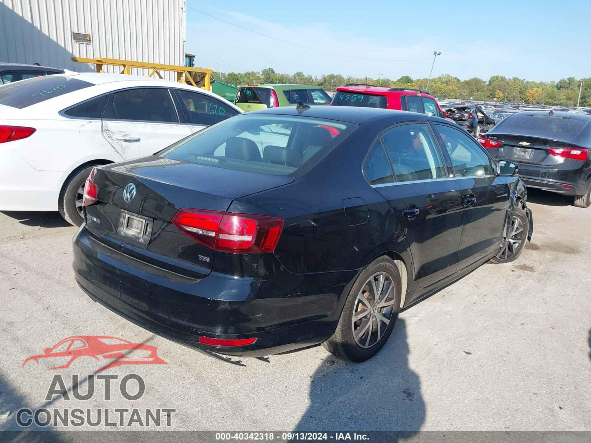 VOLKSWAGEN JETTA 2017 - 3VWDB7AJ2HM294910