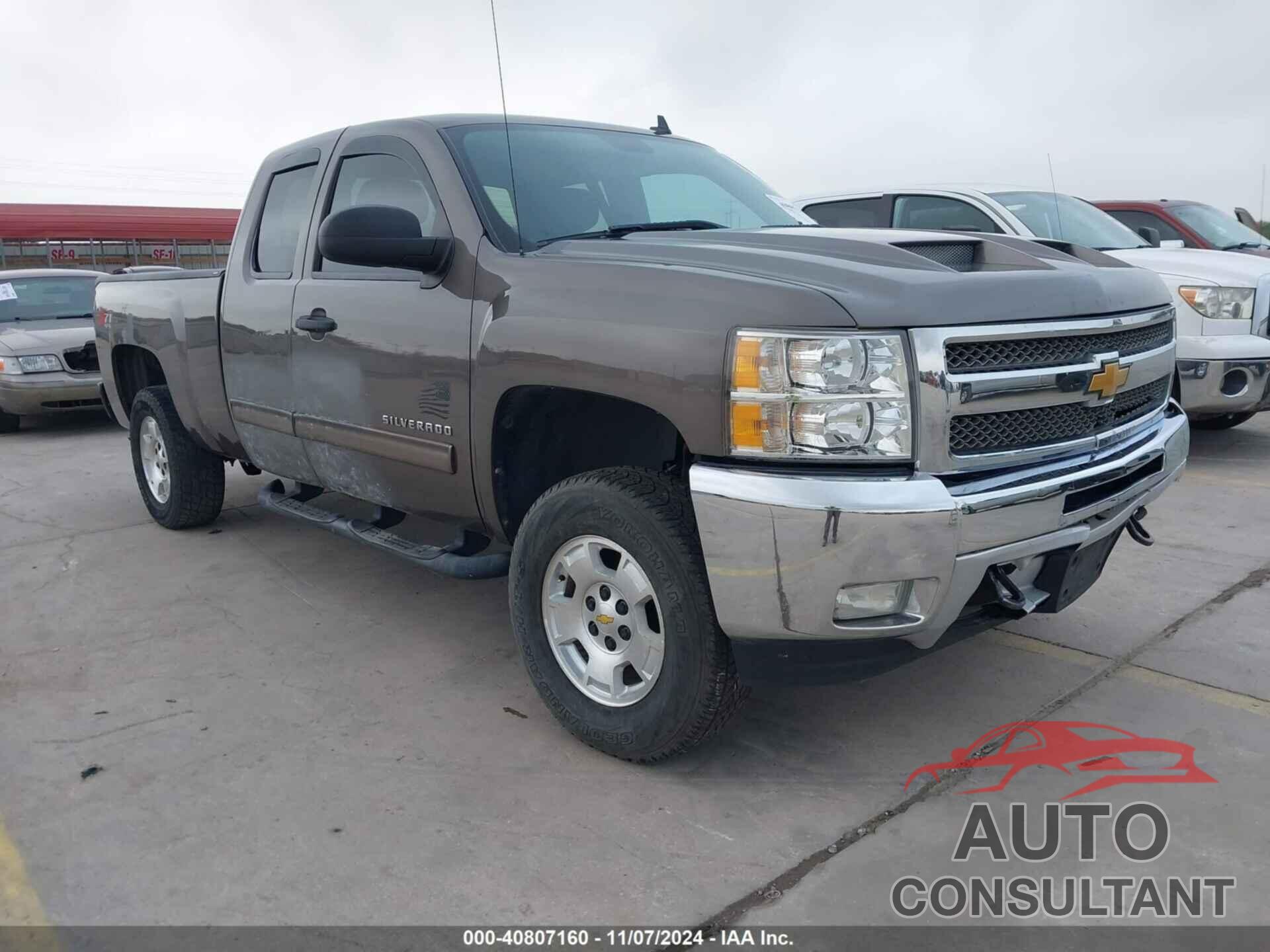 CHEVROLET SILVERADO 1500 2013 - 1GCRKSE78DZ189646
