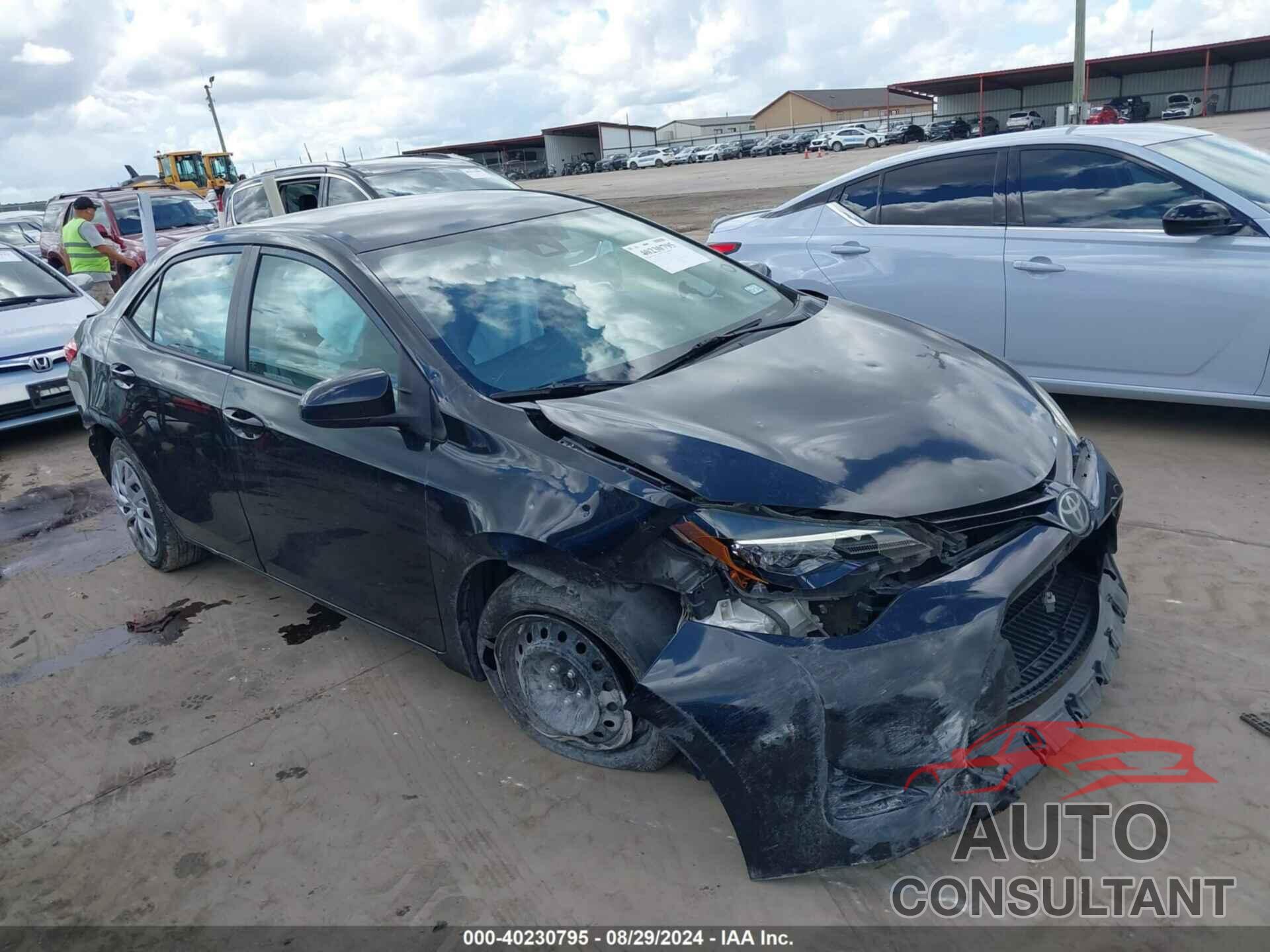 TOYOTA COROLLA 2017 - 5YFBURHE3HP682746