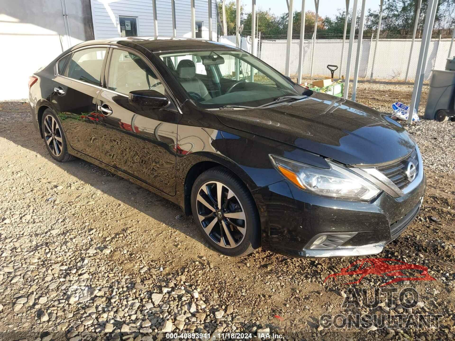NISSAN ALTIMA 2018 - 1N4AL3AP8JC257700