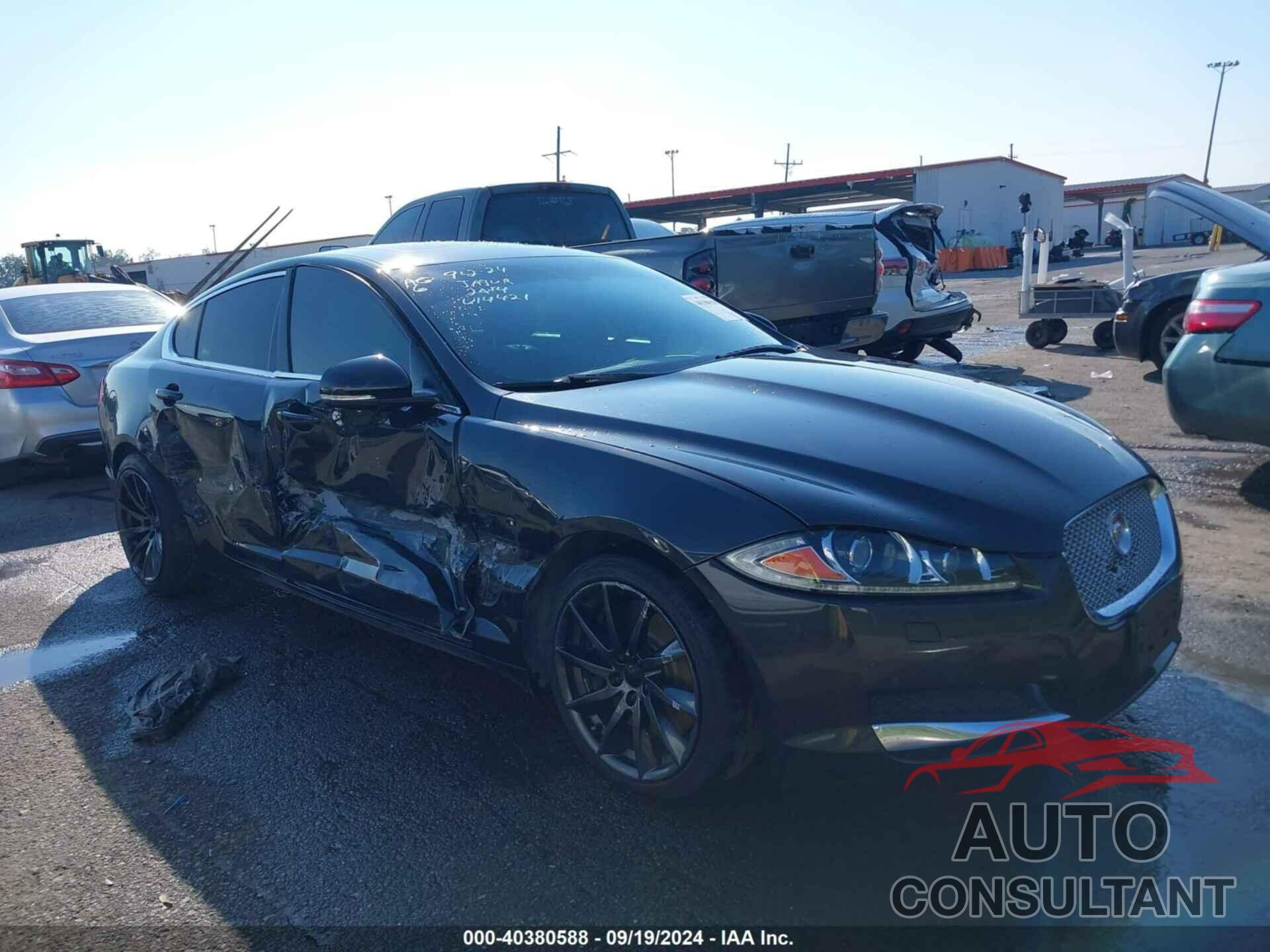 JAGUAR XF 2014 - SAJWA0EX0E8U14421