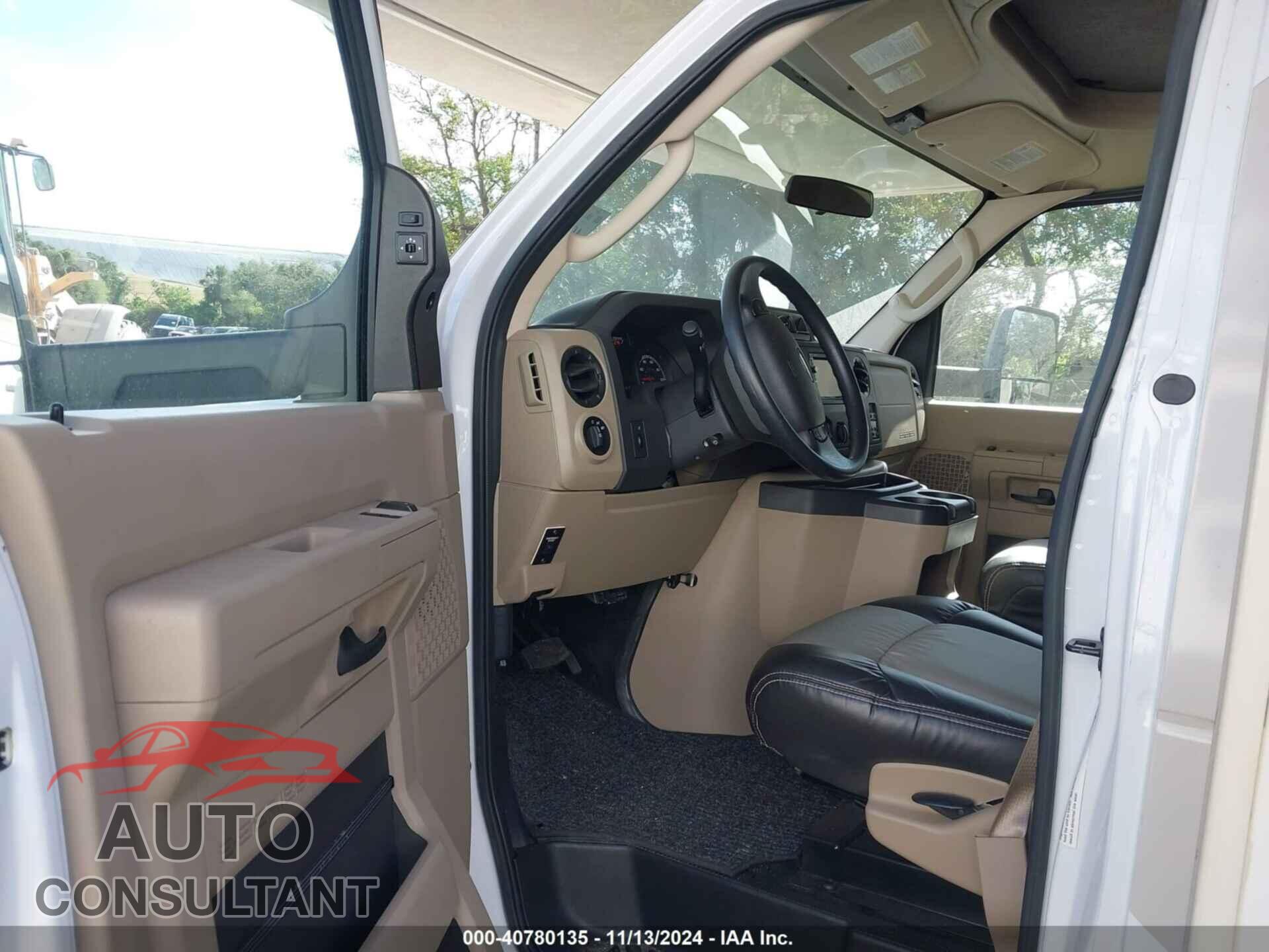 FORD E-450 CUTAWAY 2017 - 1FDXE4FS7HDC46933