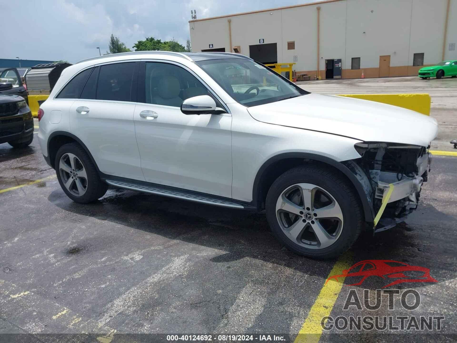 MERCEDES-BENZ GLC 300 2019 - WDC0G4JB3KV171800