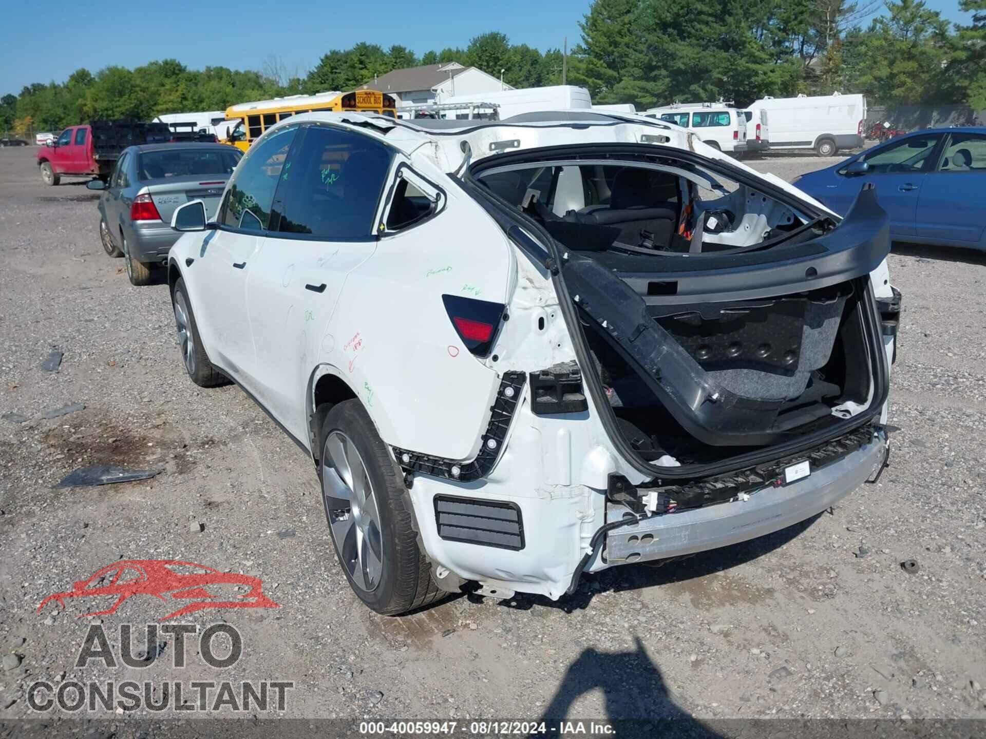 TESLA MODEL Y 2023 - 7SAYGDEE2PF704533