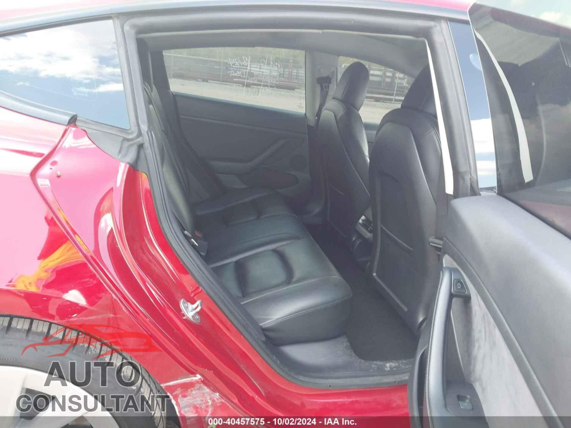TESLA MODEL 3 2022 - 5YJ3E1EA4NF186799
