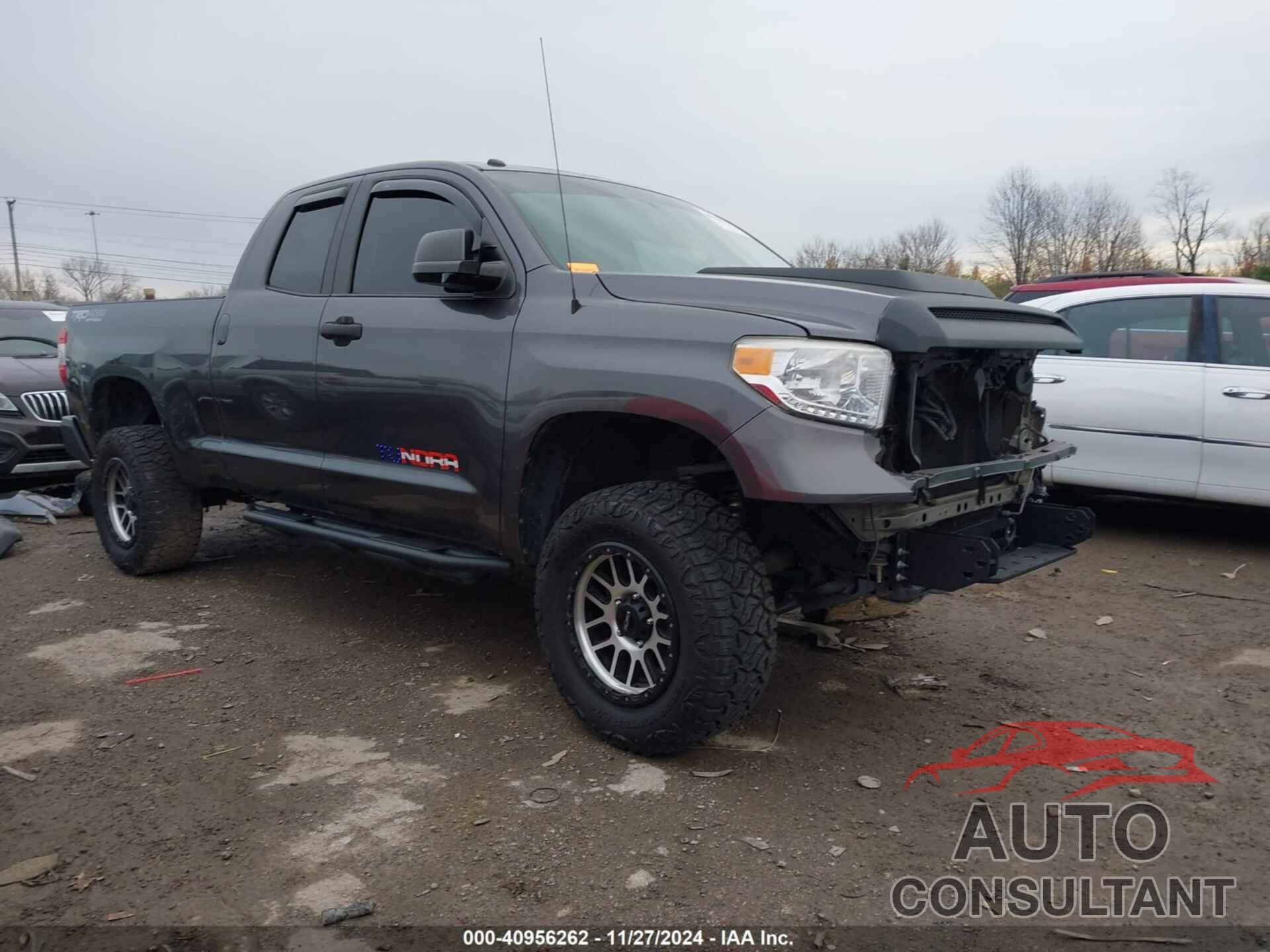 TOYOTA TUNDRA 2017 - 5TFUY5F17HX592099