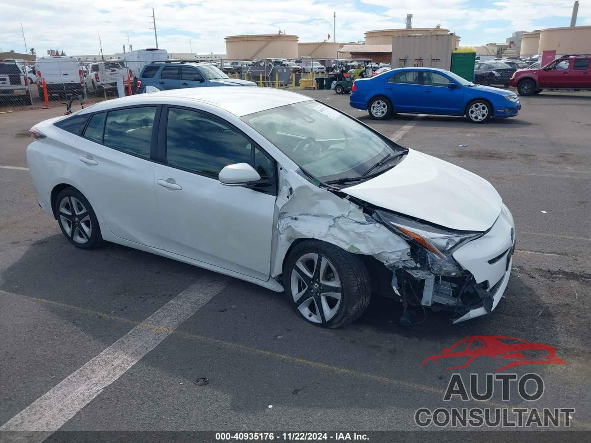 TOYOTA PRIUS 2018 - JTDKARFU1J3067274