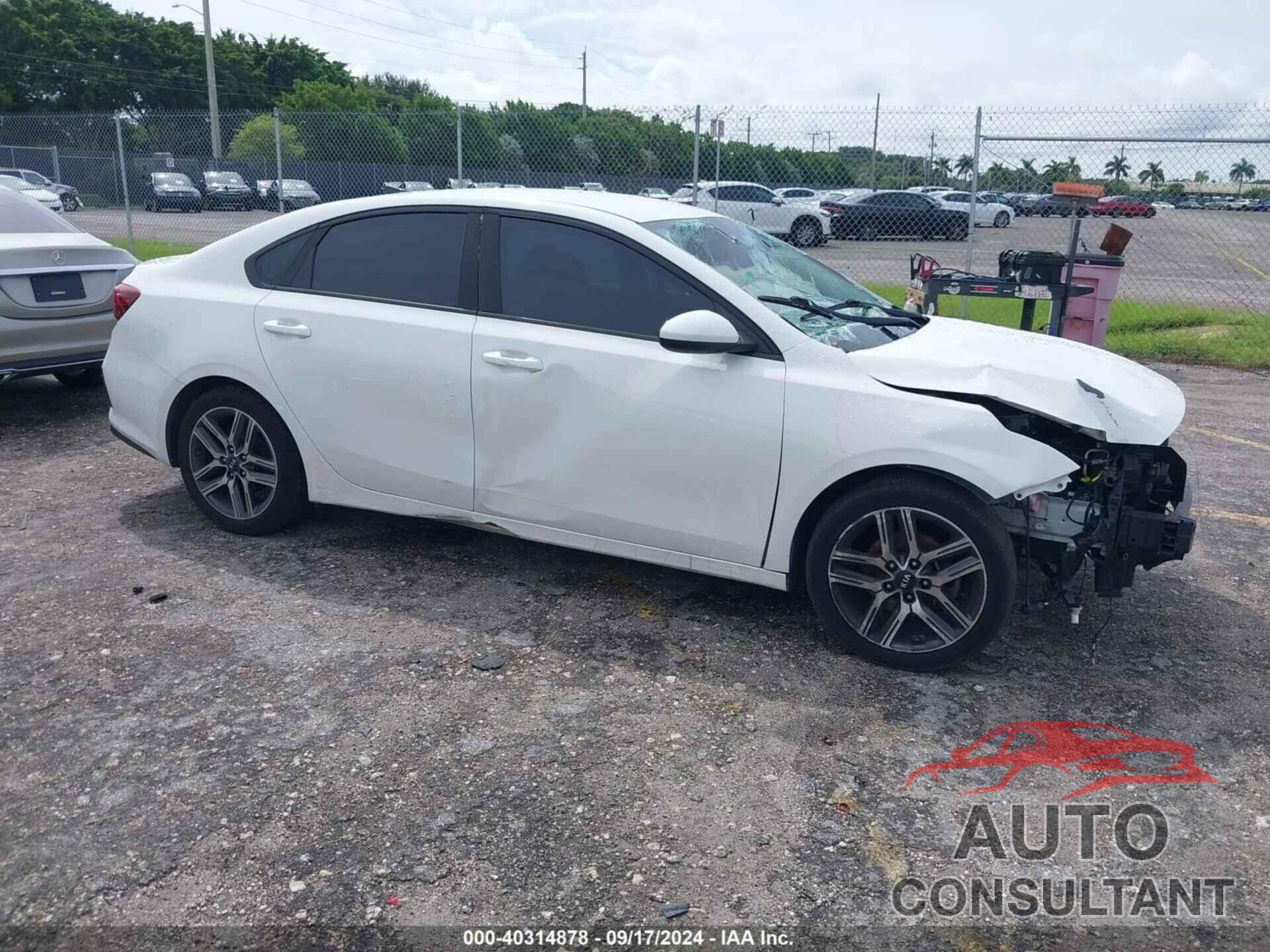 KIA FORTE 2019 - 3KPF34AD0KE114018