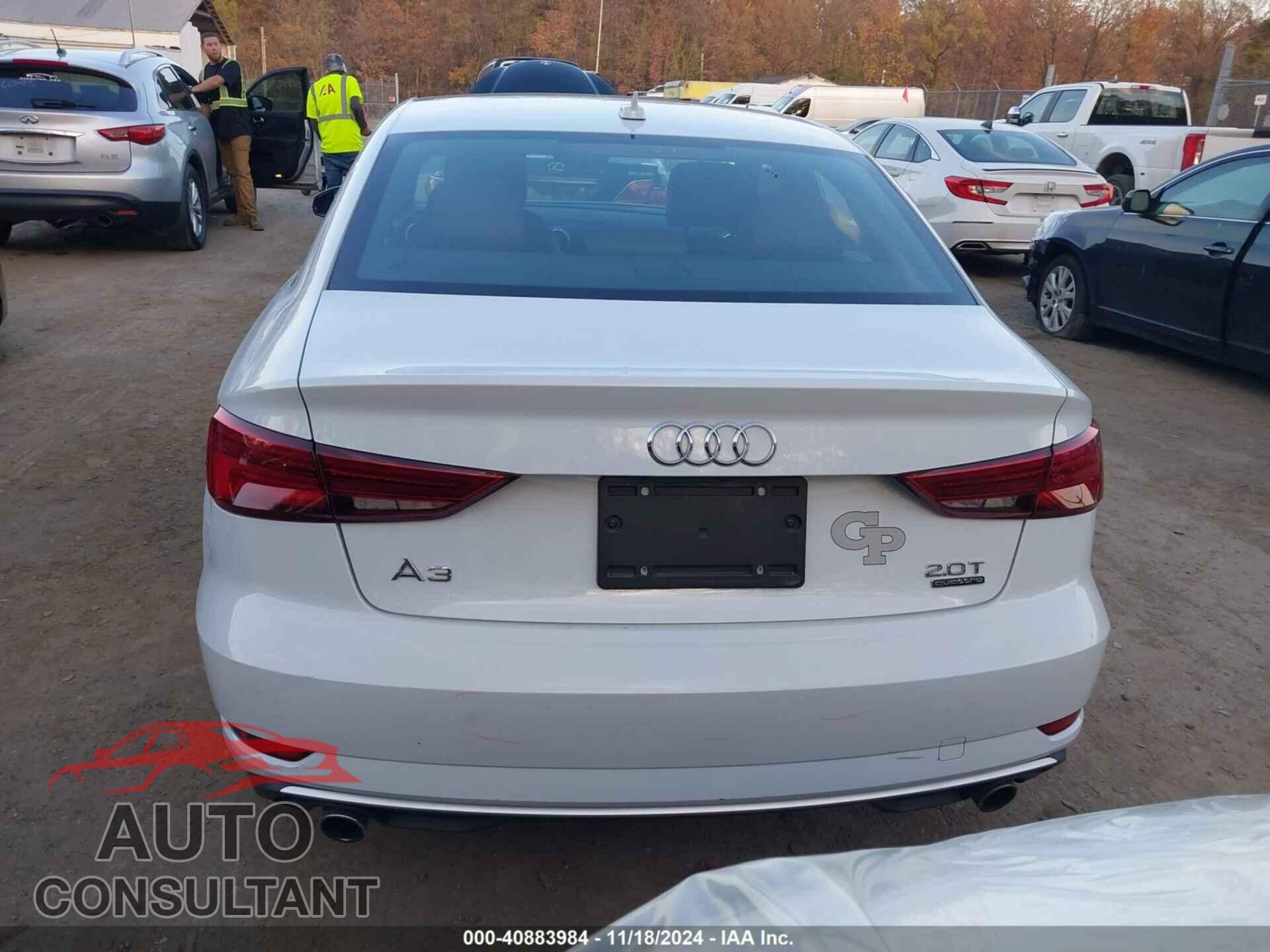 AUDI A3 2017 - WAUB8GFF9H1038576
