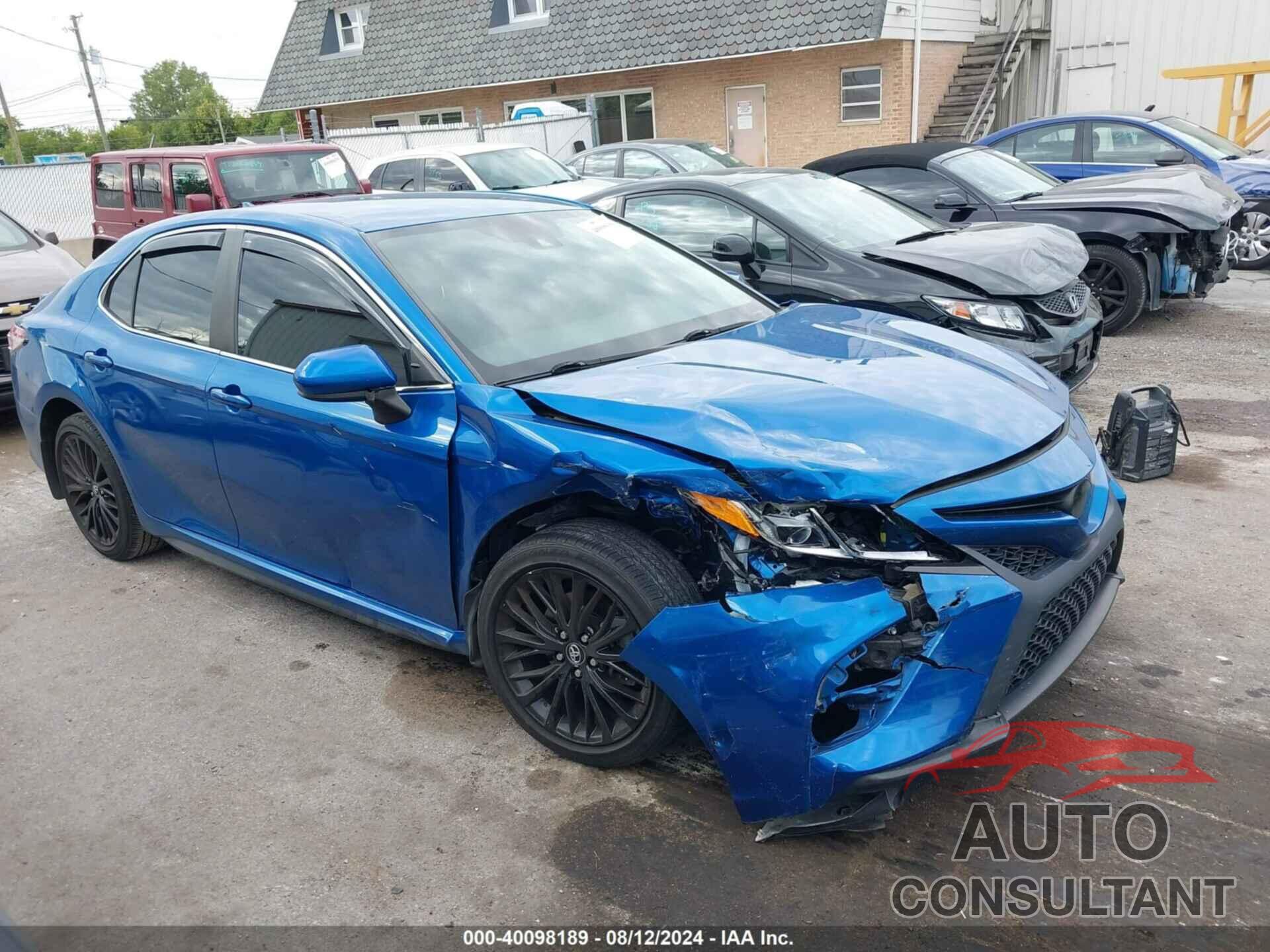 TOYOTA CAMRY 2020 - 4T1G11AK2LU325145