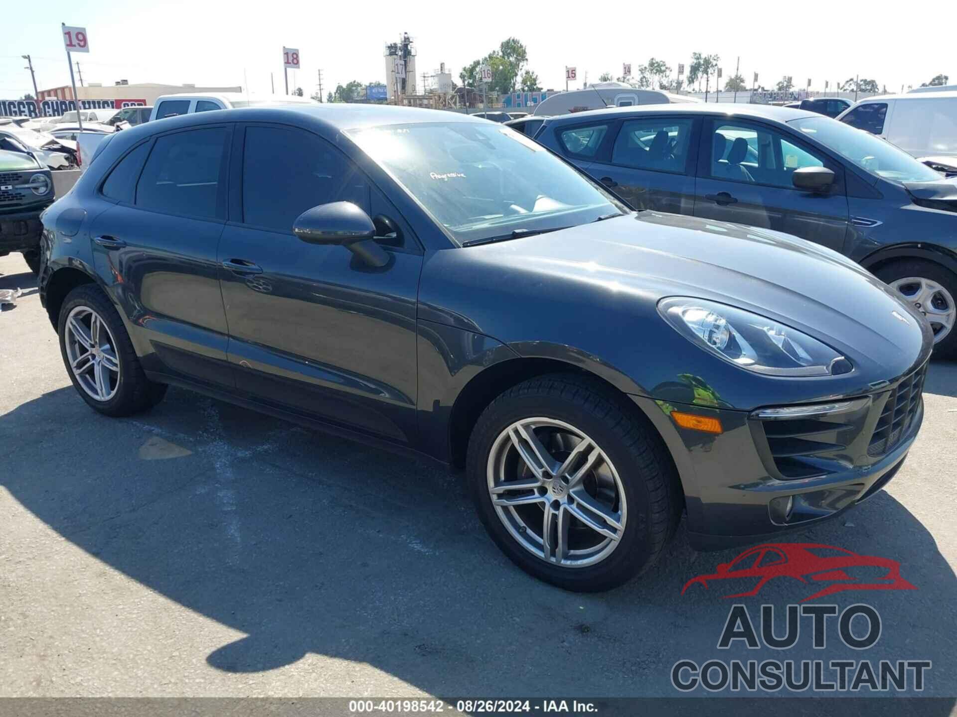 PORSCHE MACAN 2018 - WP1AA2A57JLB03082