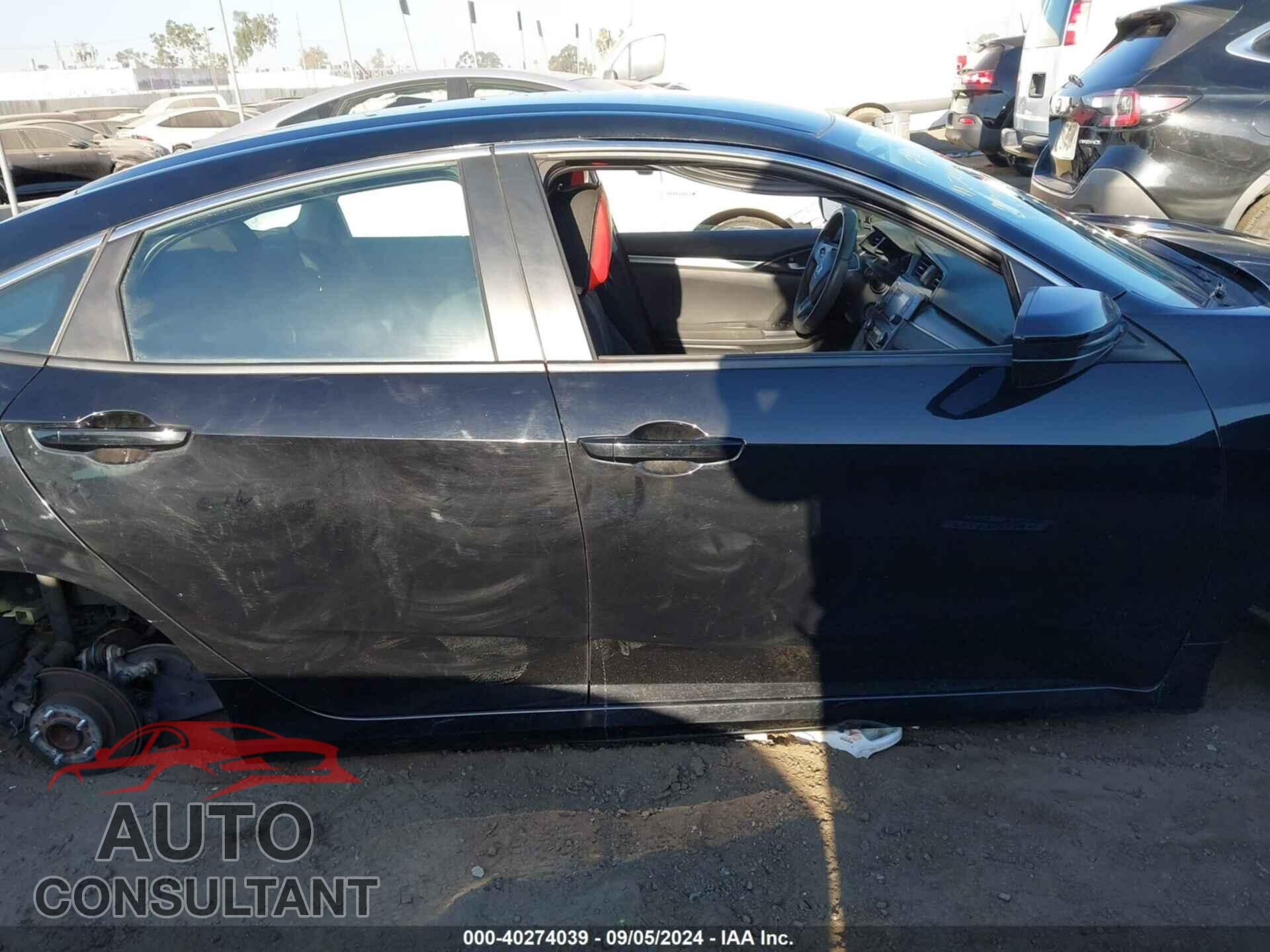 HONDA CIVIC 2018 - 2HGFC2F57JH534384