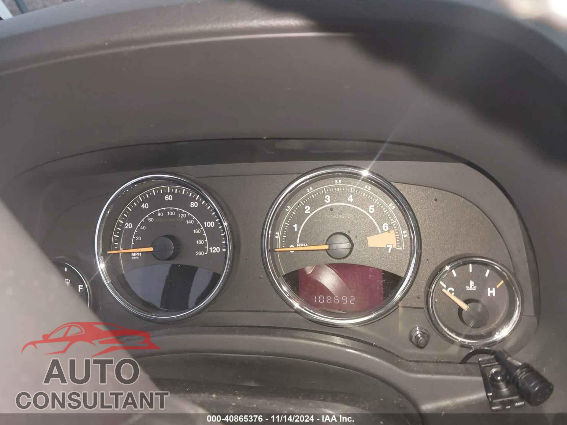JEEP COMPASS 2015 - 1C4NJCEA3FD398747