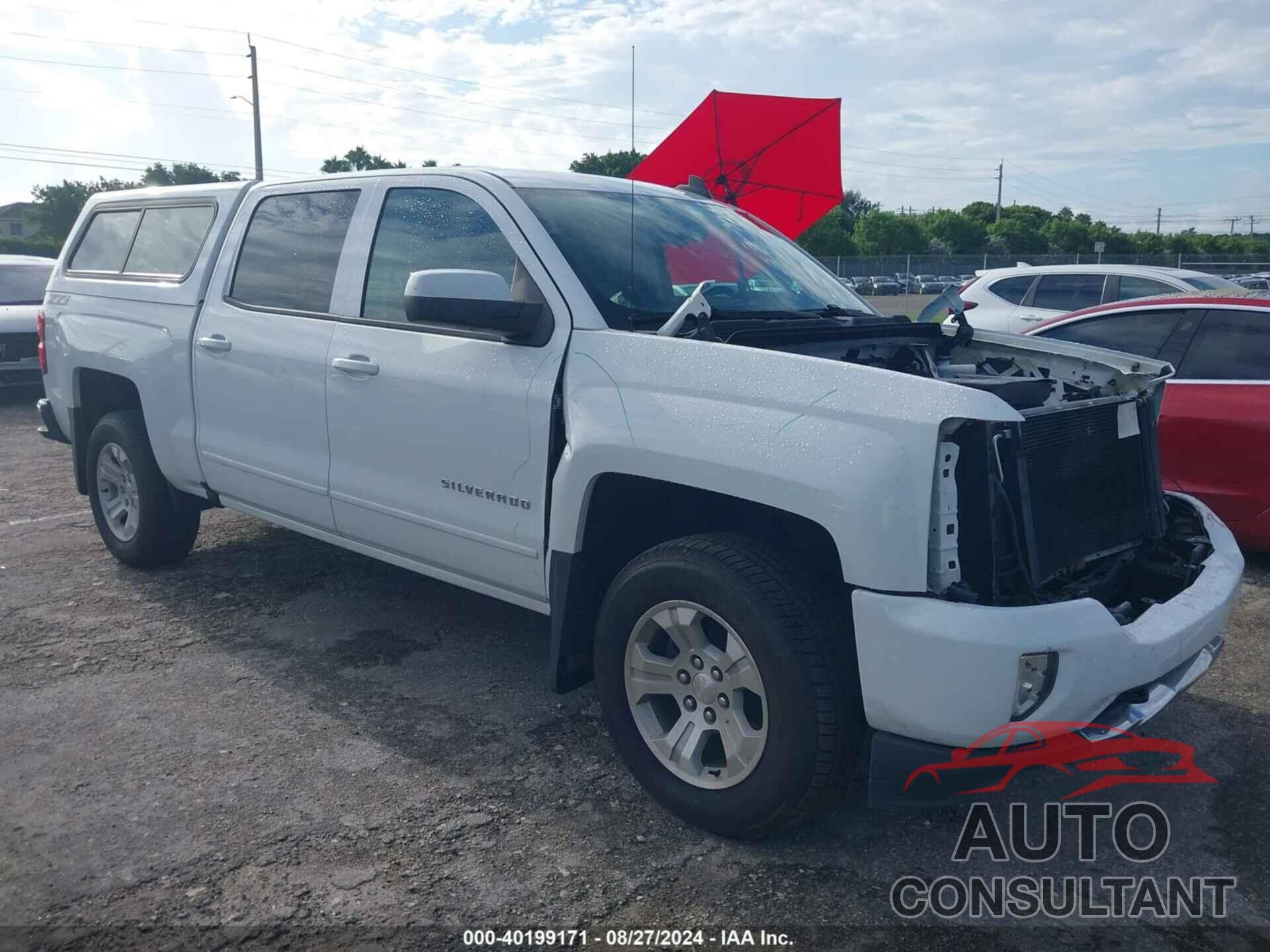 CHEVROLET SILVERADO 1500 2018 - 3GCUKRECXJG634612