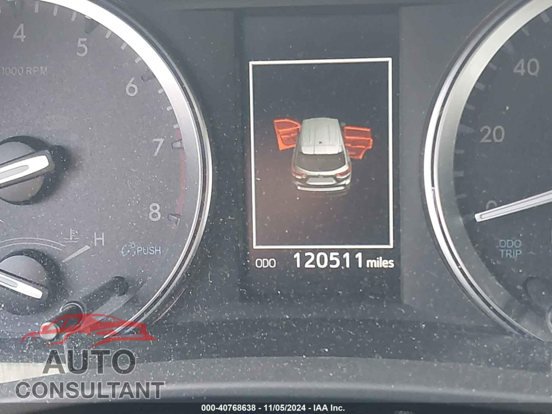 TOYOTA HIGHLANDER 2018 - 5TDJZRFH3JS857696