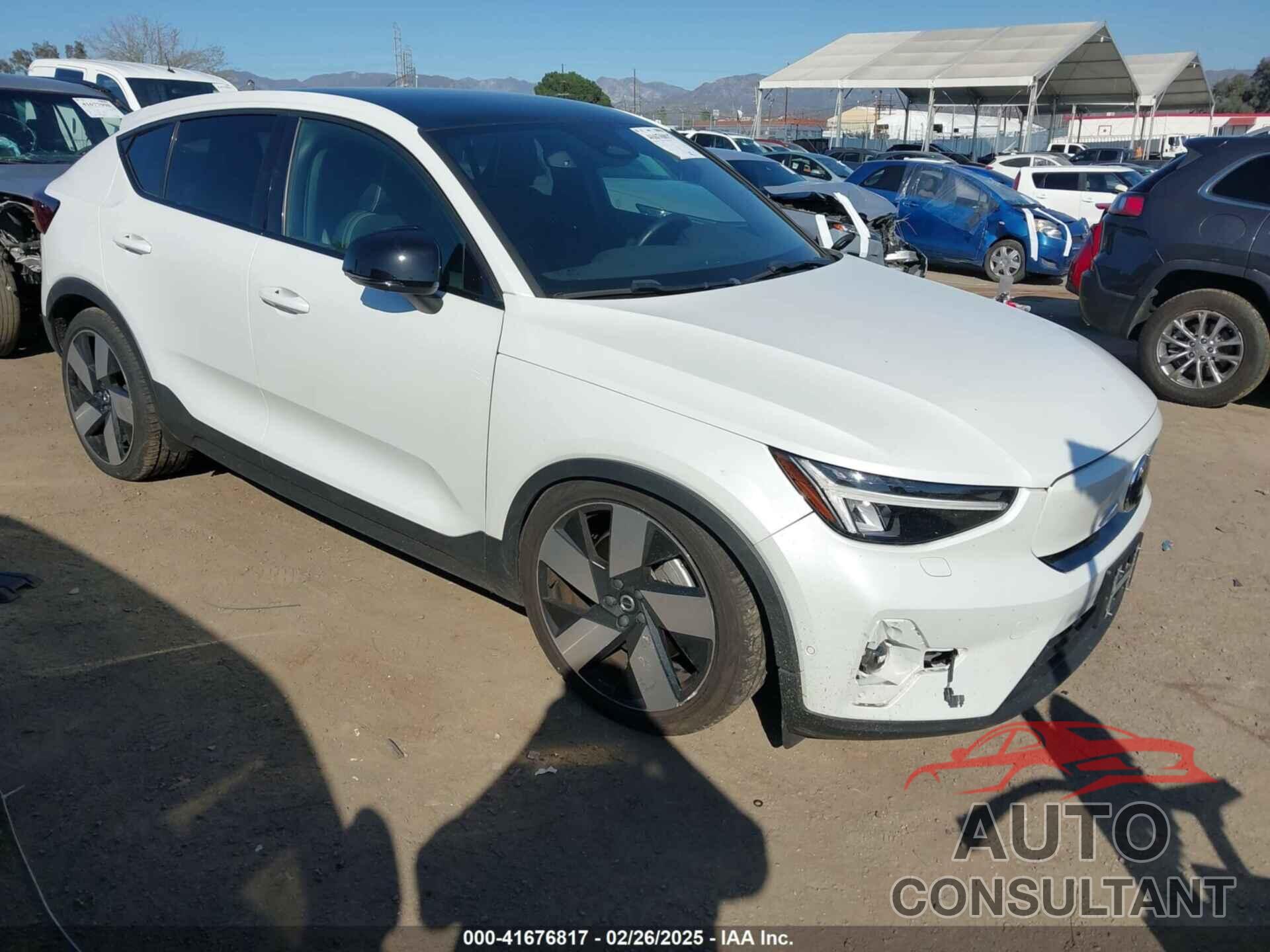VOLVO C40 RECHARGE PURE ELECTRIC 2023 - YV4ED3GM9P2031408