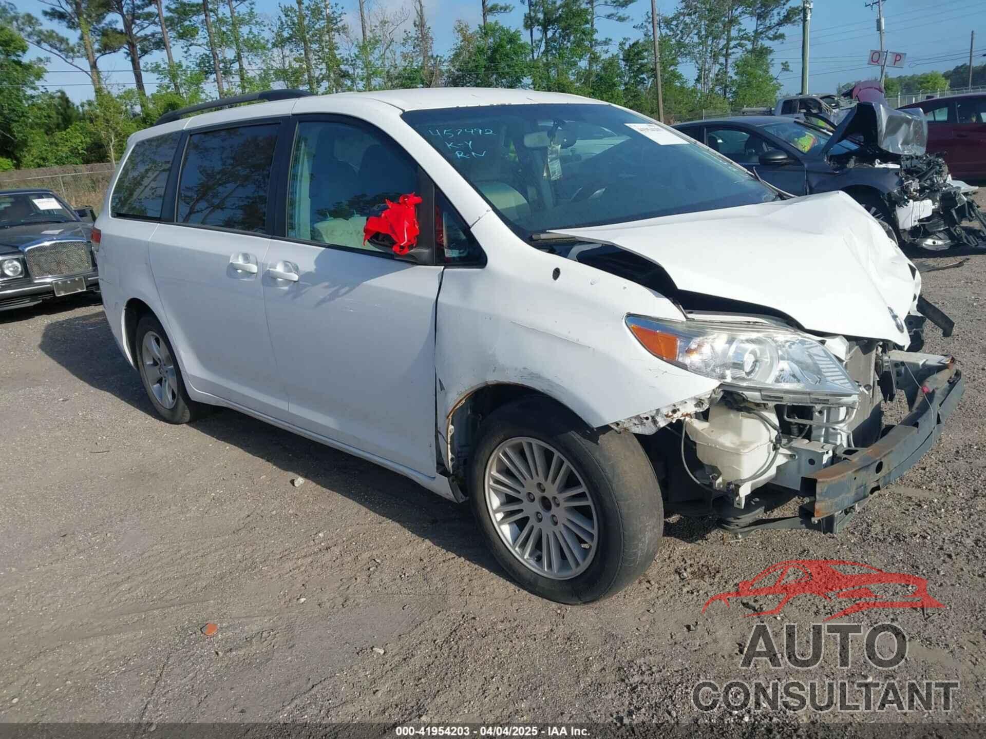 TOYOTA SIENNA 2014 - 5TDKK3DCXES457492