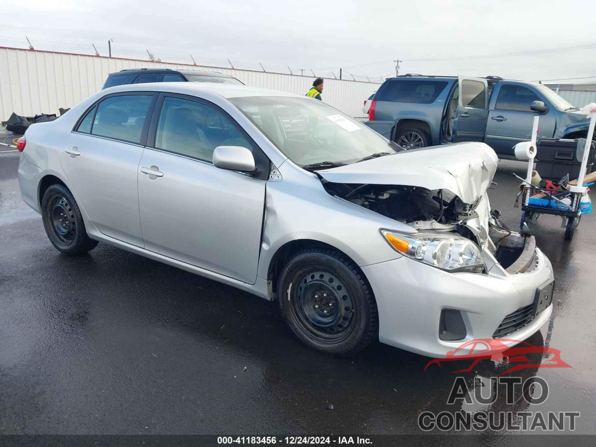 TOYOTA COROLLA 2013 - 2T1BU4EE5DC077516
