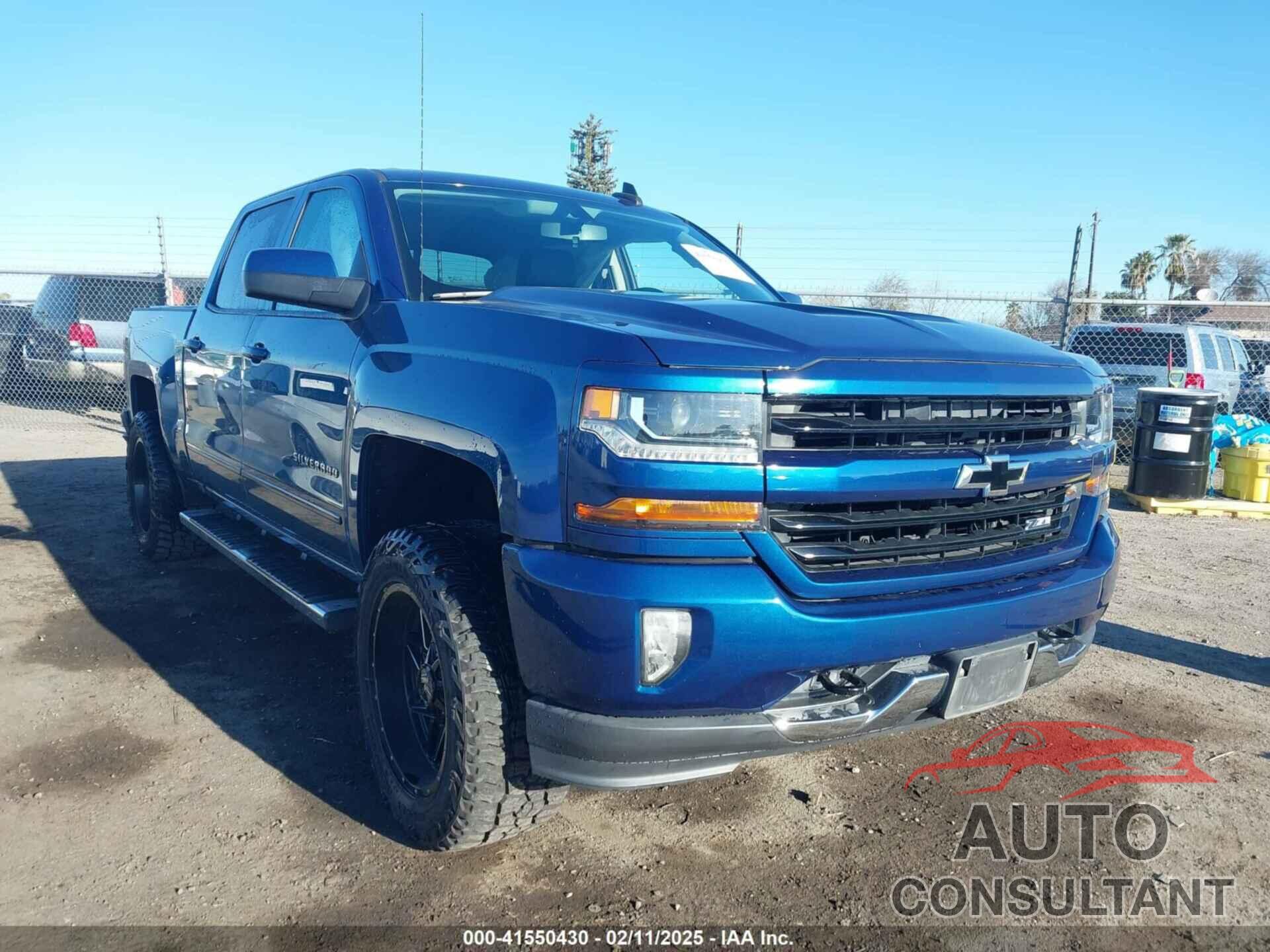 CHEVROLET SILVERADO 1500 2018 - 3GCUKREC2JG146934