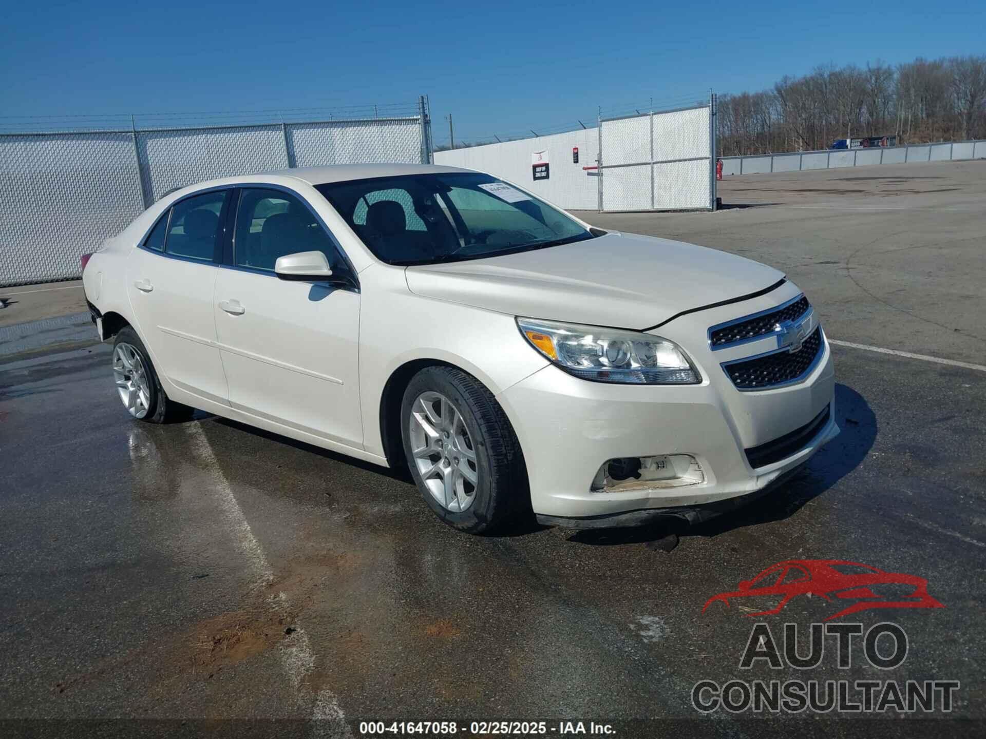CHEVROLET MALIBU 2013 - 1G11D5SR6DF153950