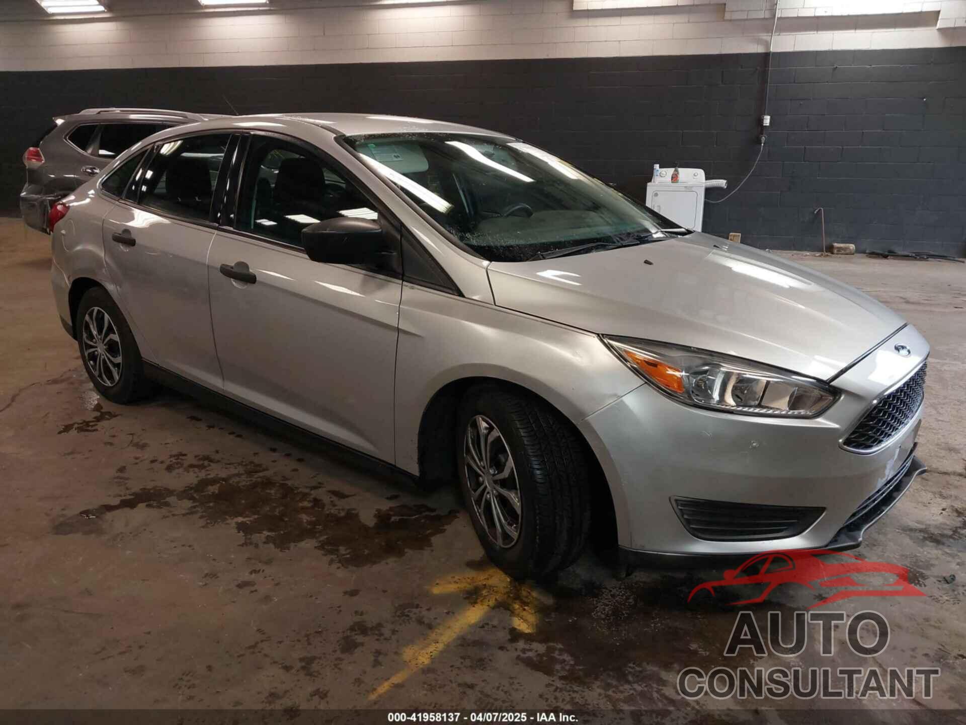 FORD FOCUS 2016 - 1FADP3E22GL390039