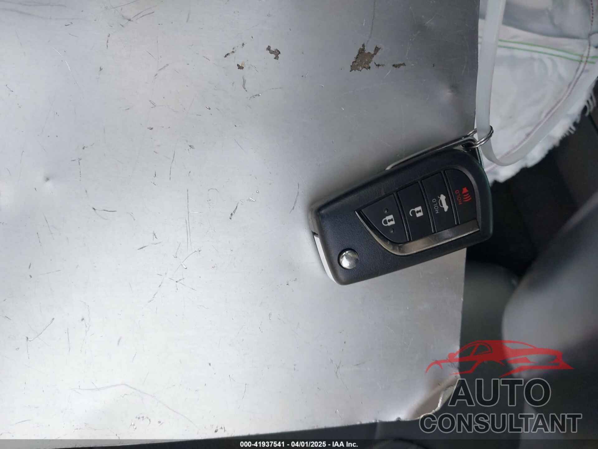 TOYOTA CAMRY 2022 - 4T1G11AKXNU070473