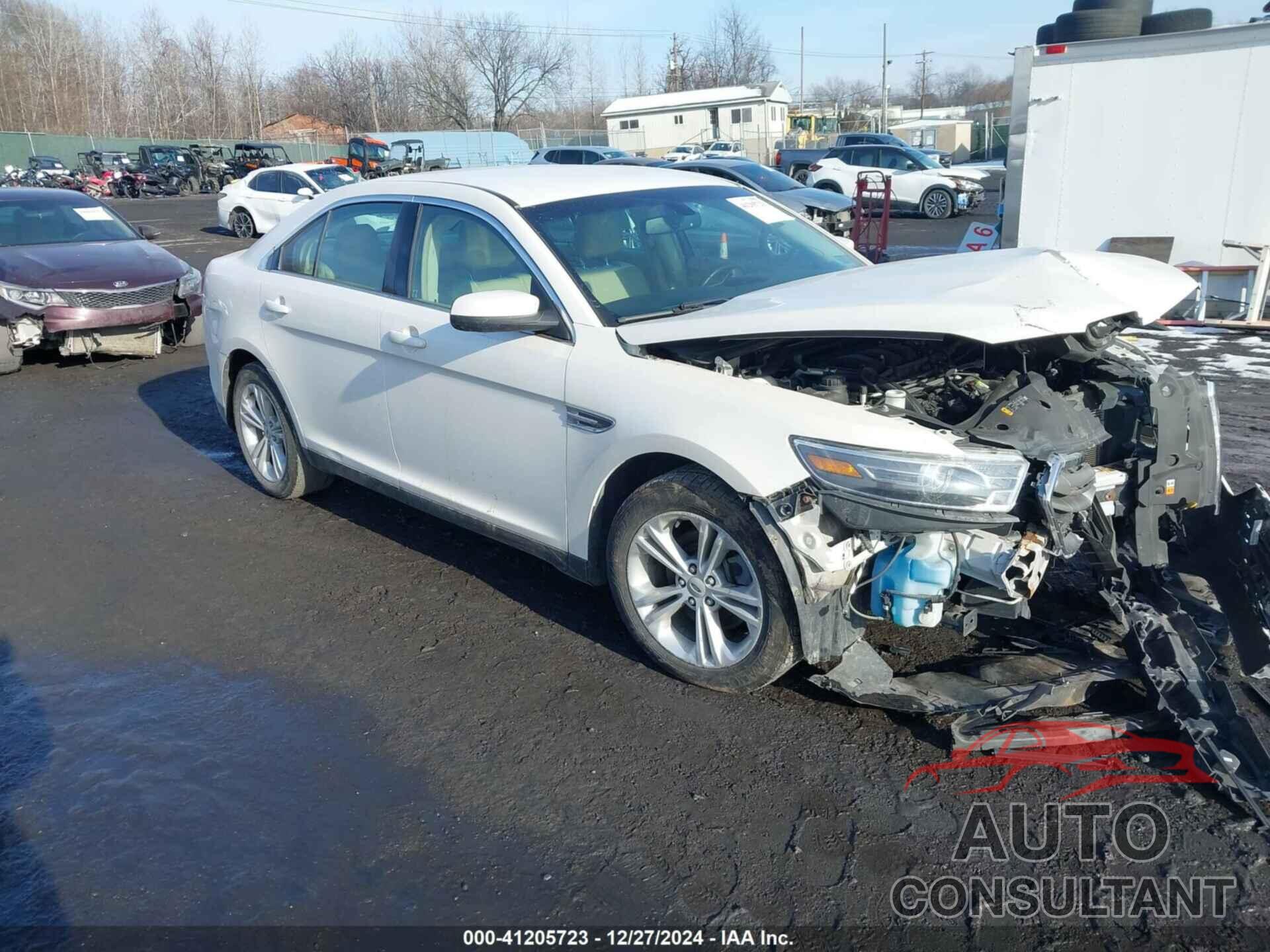 FORD TAURUS 2015 - 1FAHP2E83FG131583