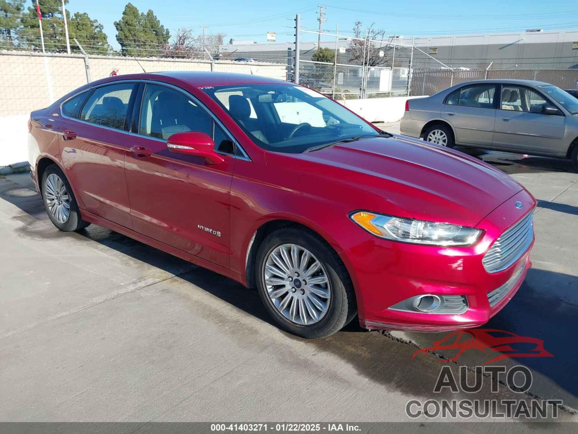 FORD FUSION HYBRID 2016 - 3FA6P0LU2GR187567