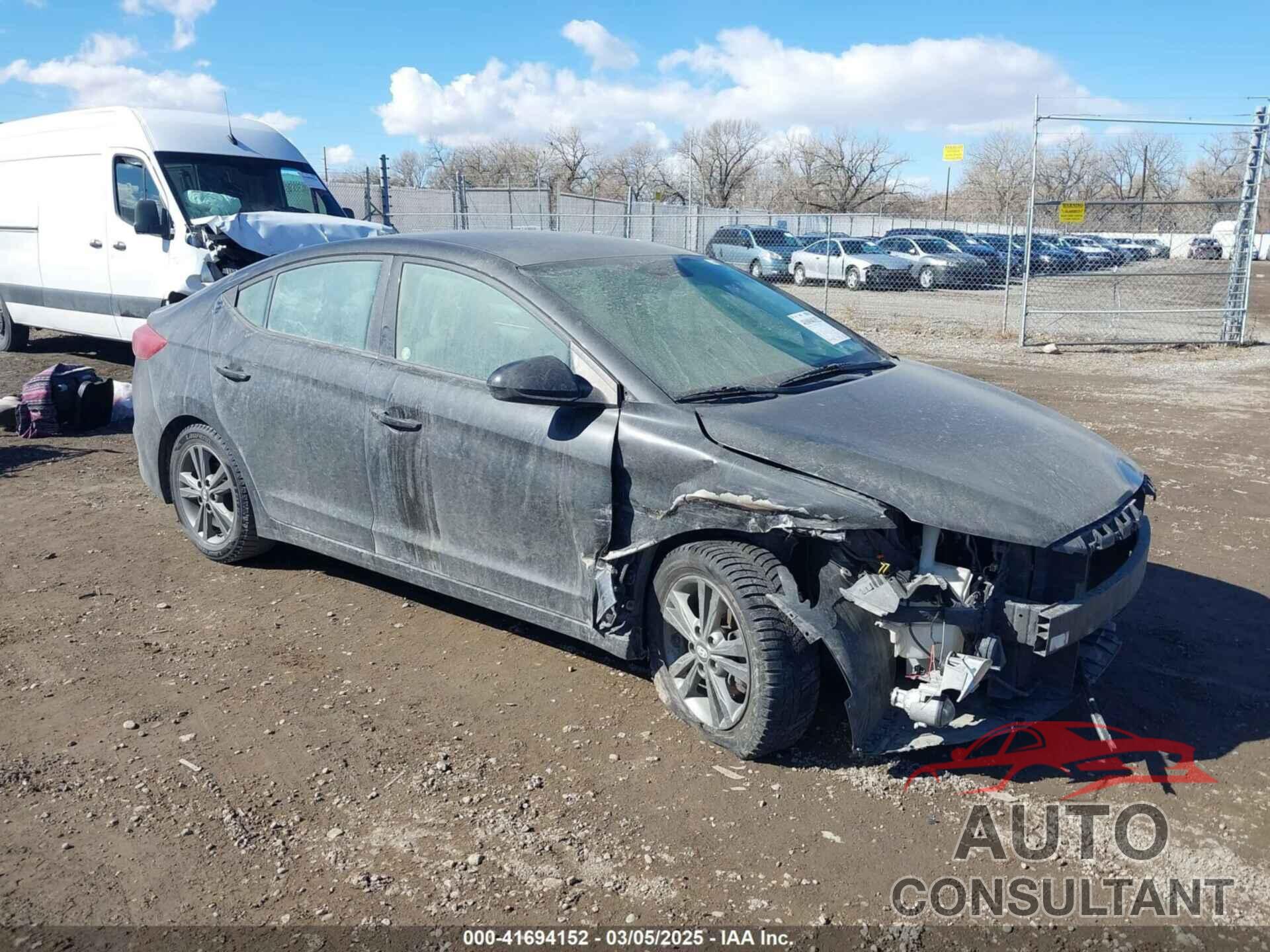 HYUNDAI ELANTRA 2018 - 5NPD84LF1JH241426