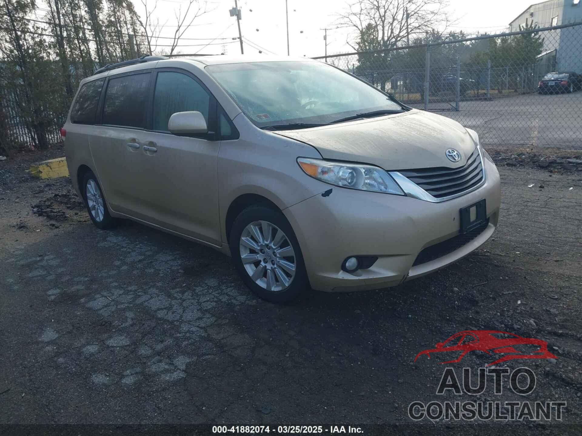 TOYOTA SIENNA 2011 - 5TDDK3DC7BS006329