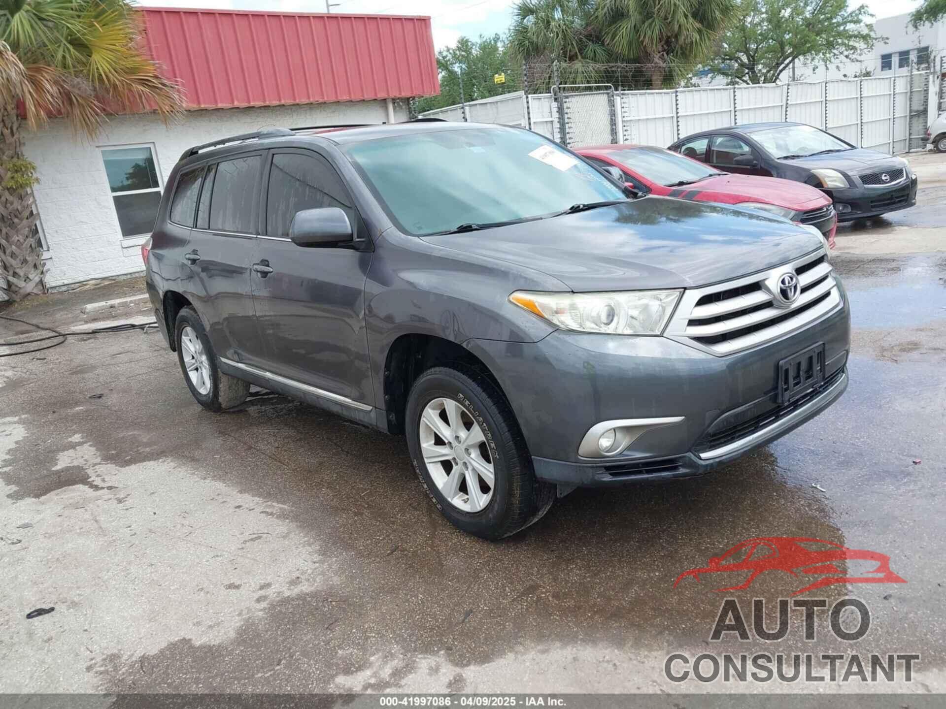 TOYOTA HIGHLANDER 2012 - 5TDBK3EH6CS167046