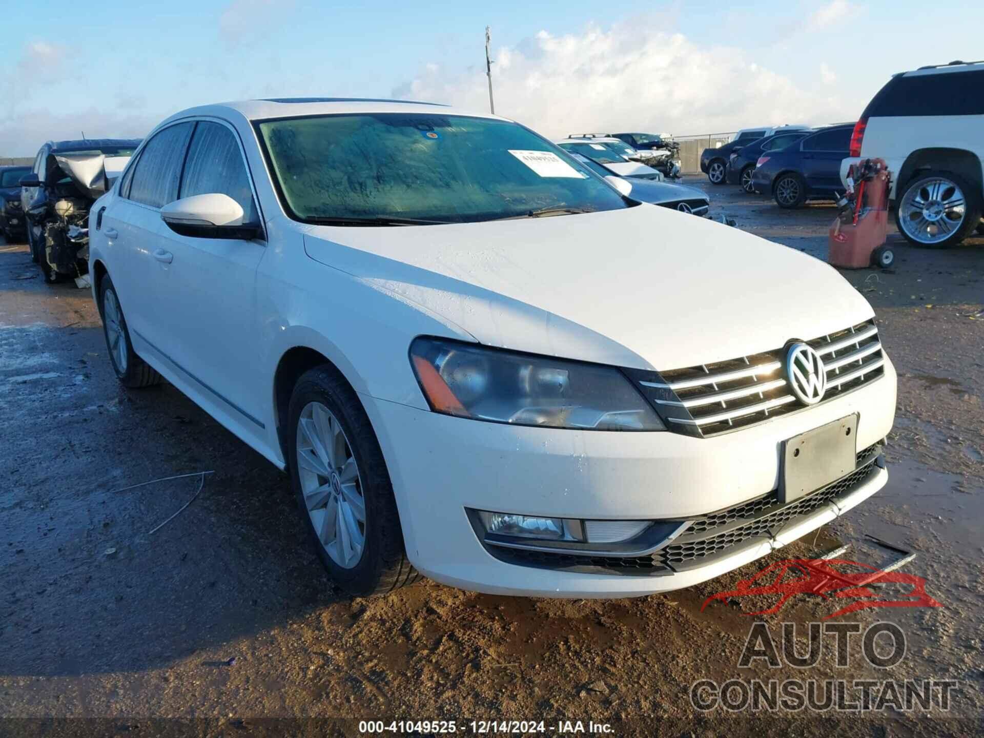 VOLKSWAGEN PASSAT 2012 - 1VWCP7A35CC094967