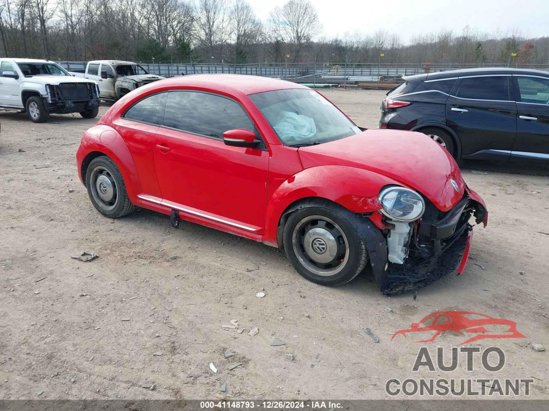 VOLKSWAGEN BEETLE 2013 - 3VWJX7AT9DM693524