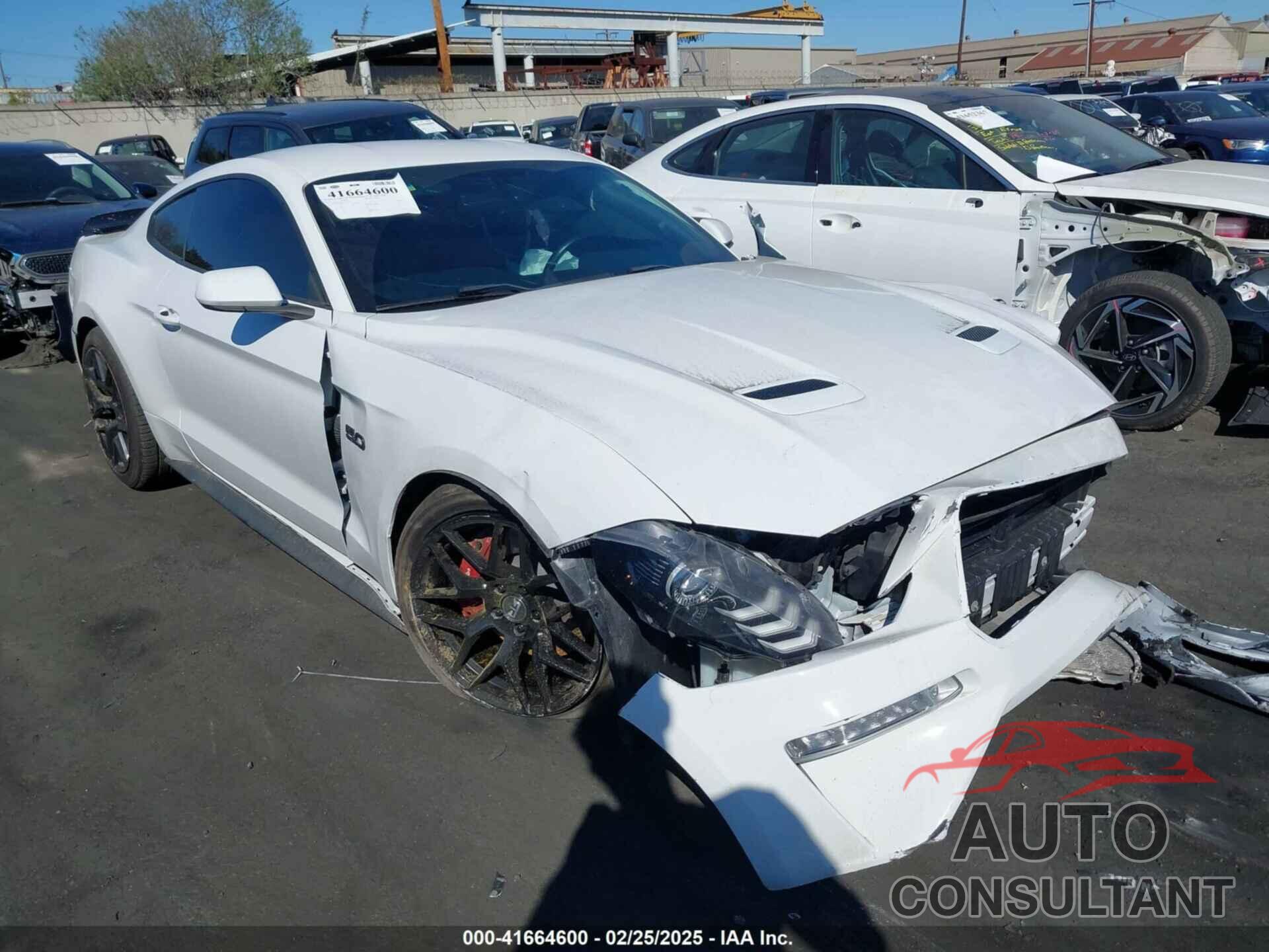 FORD MUSTANG 2018 - 1FA6P8CF6J5181300