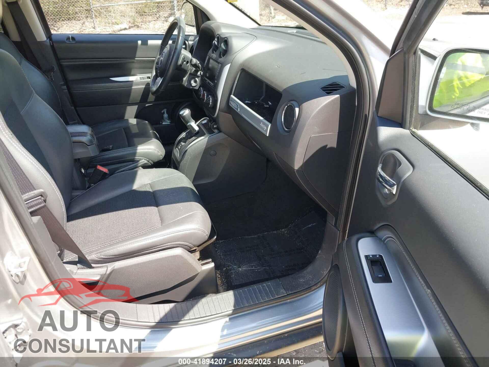 JEEP COMPASS 2015 - 1C4NJCEB4FD118522