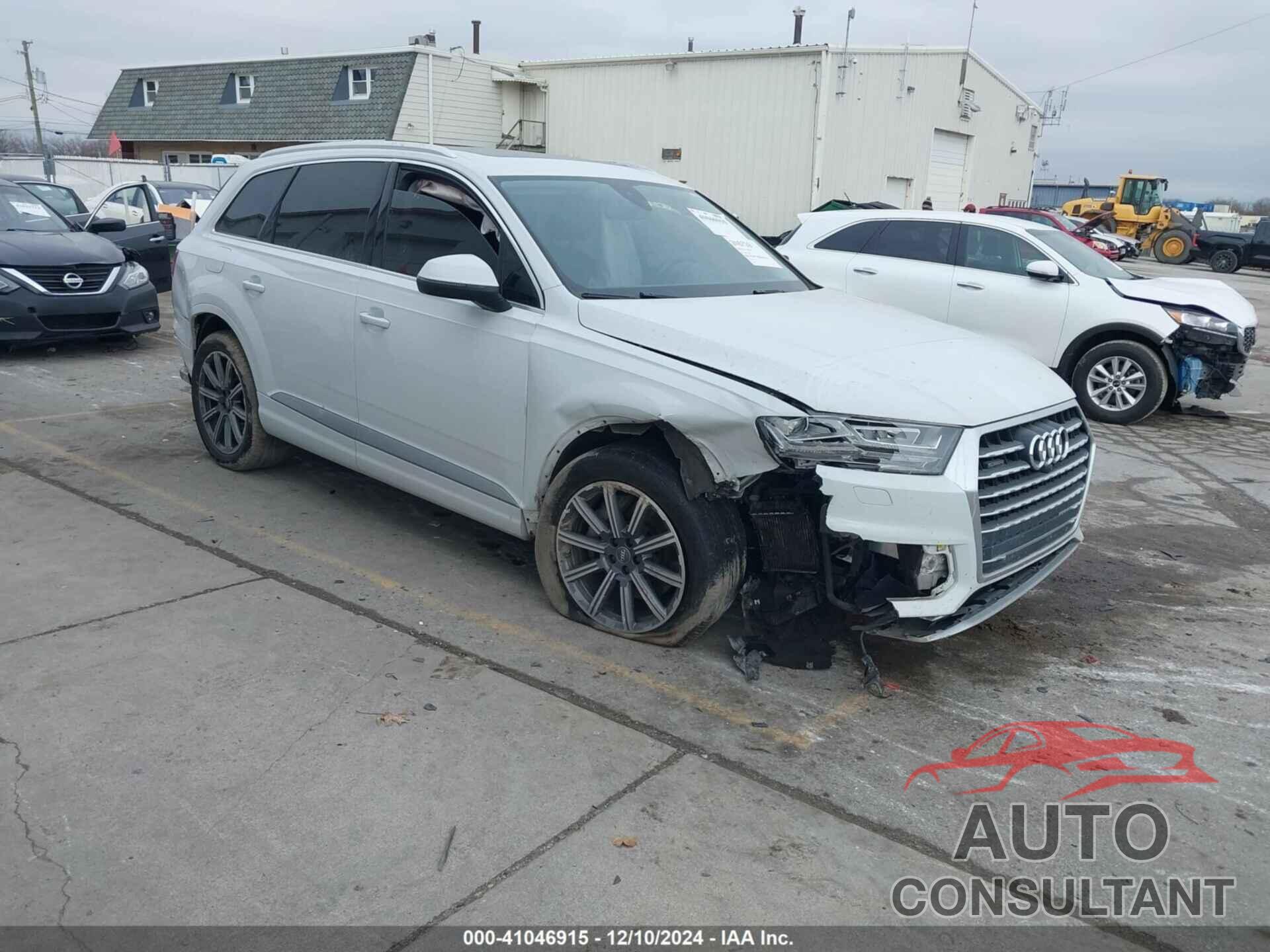 AUDI Q7 2018 - WA1VAAF79JD023276