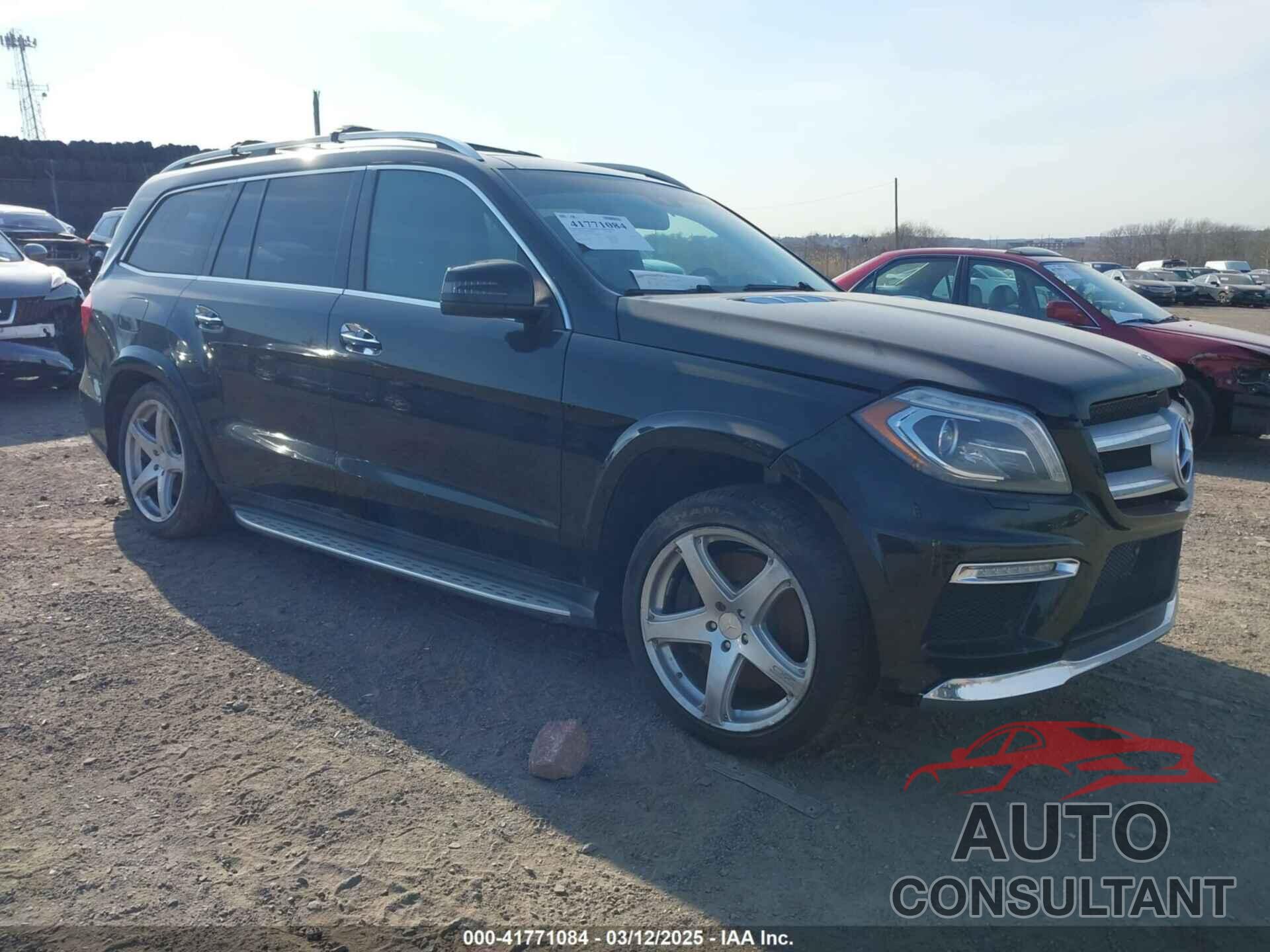 MERCEDES-BENZ GL 550 2015 - 4JGDF7DE9FA444720