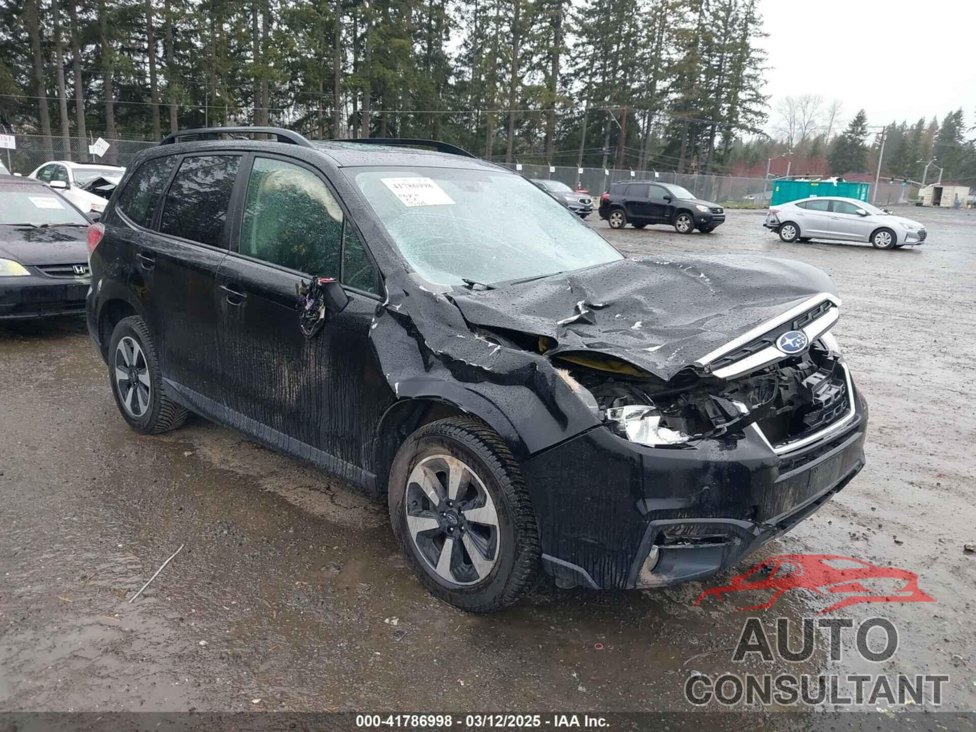 SUBARU FORESTER 2018 - JF2SJAGC7JH592447