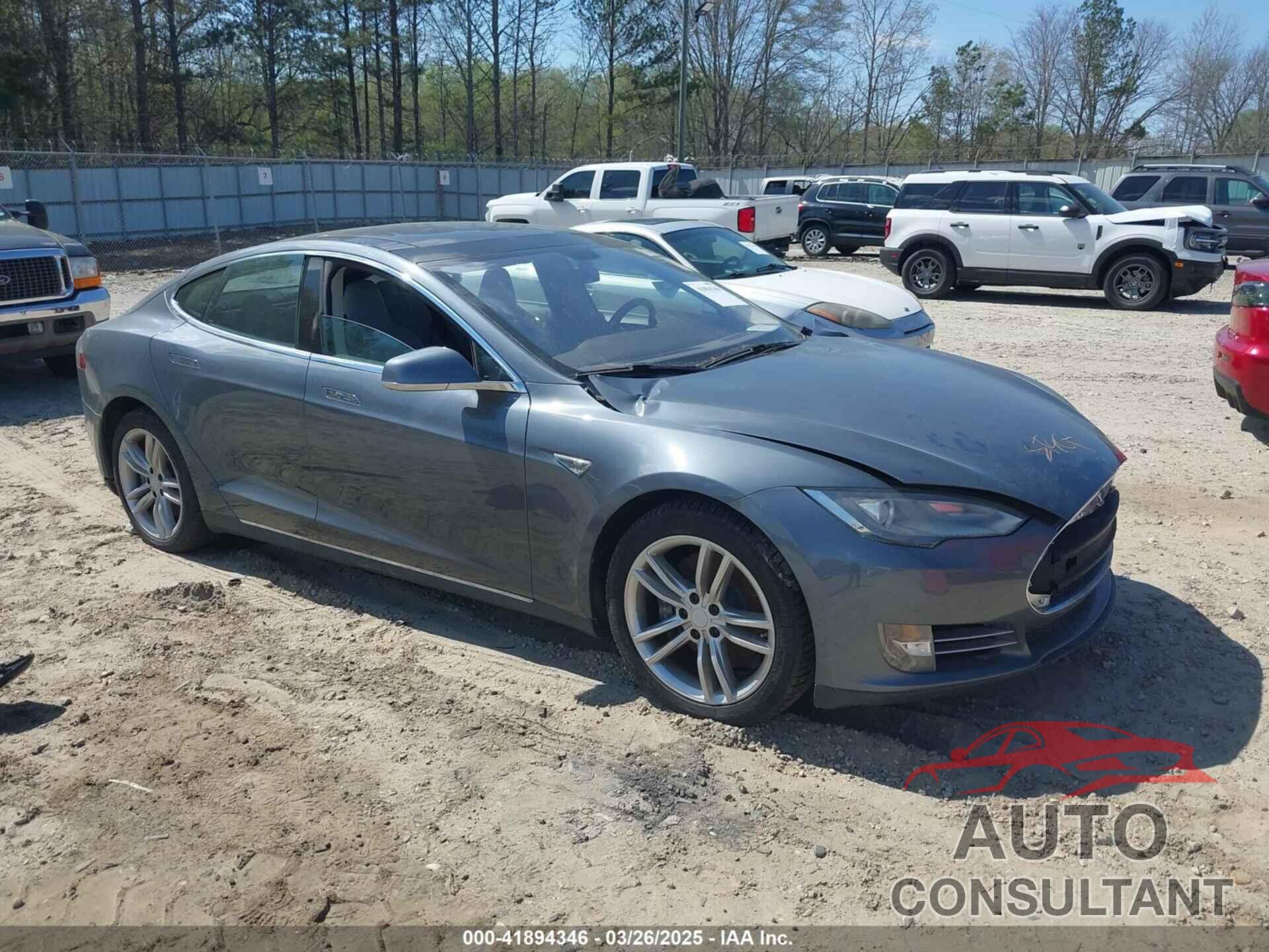 TESLA MODEL S 2014 - 5YJSA1H11EFP39623