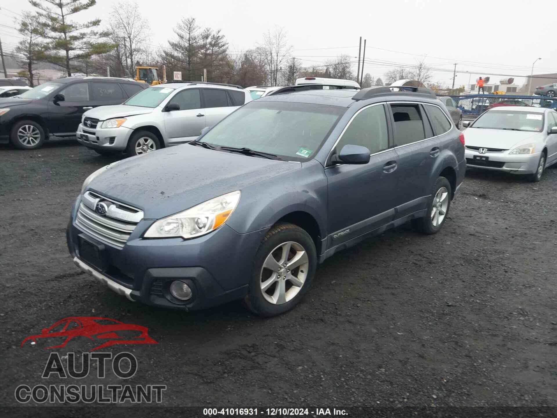 SUBARU OUTBACK 2013 - 4S4BRBKC8D3250958