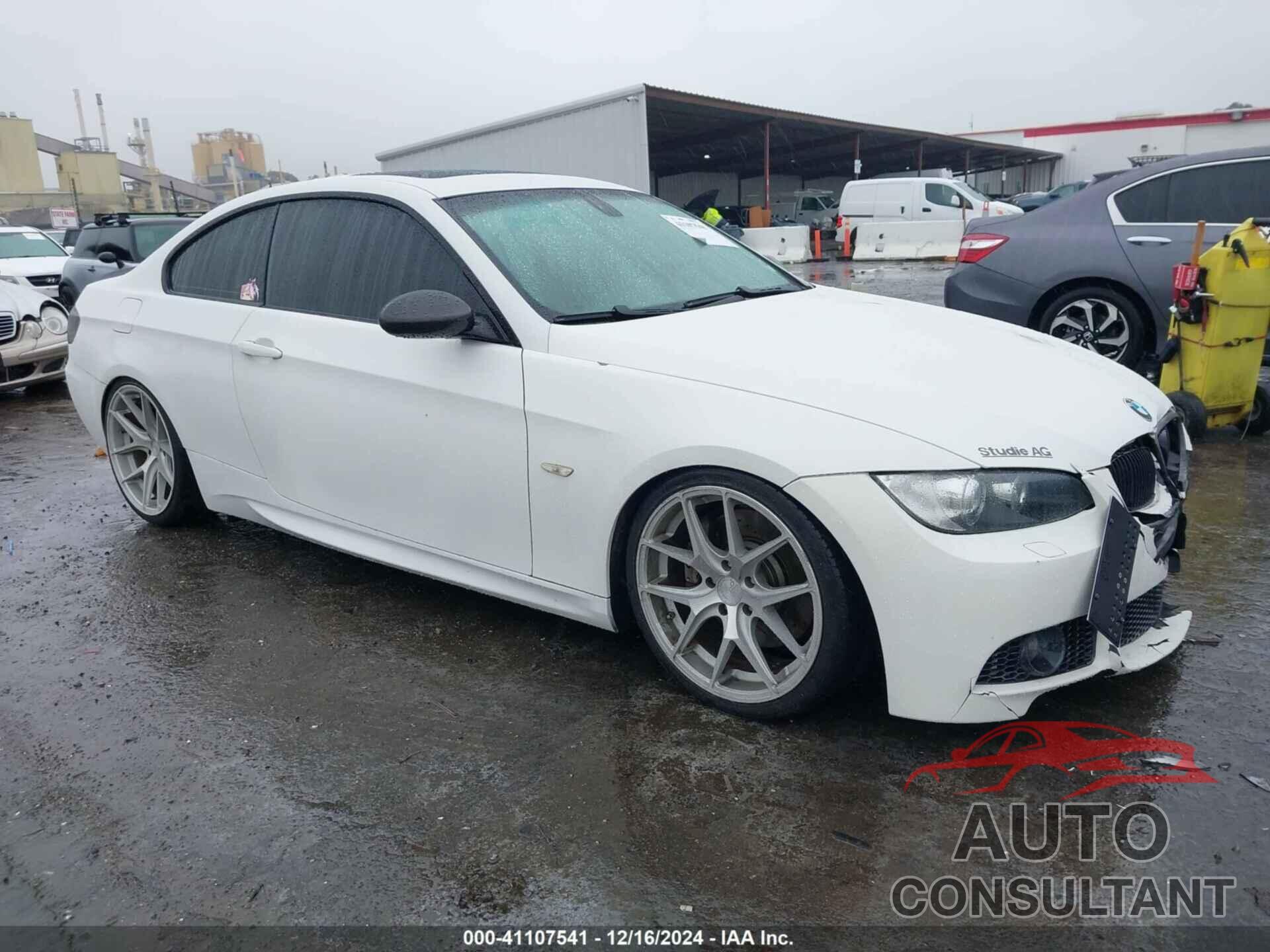 BMW 335I 2009 - WBAWB735X9P045727