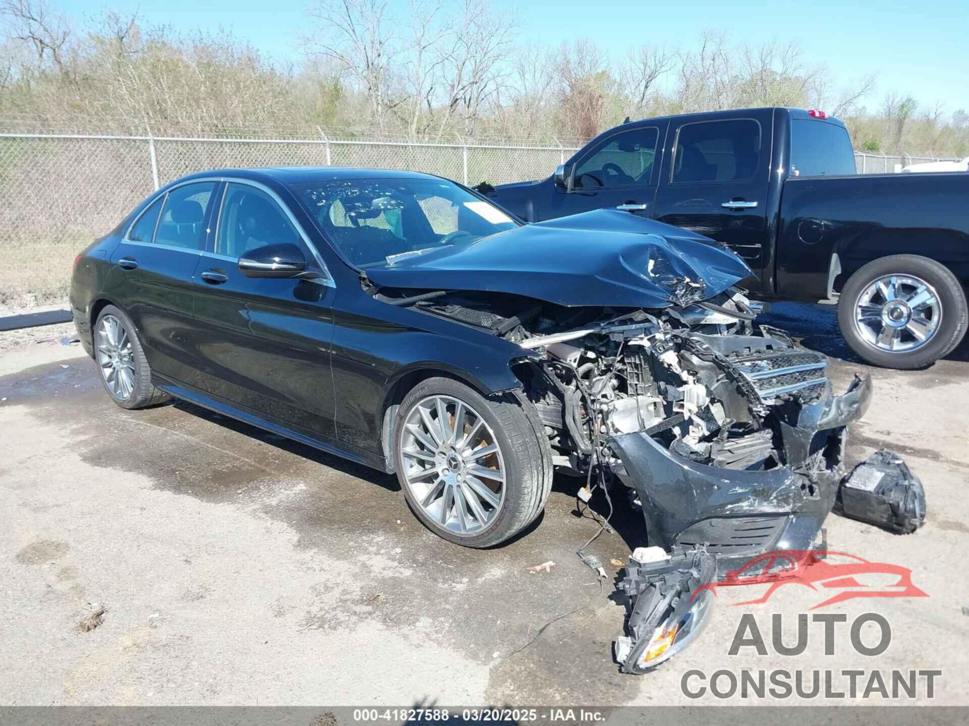 MERCEDES-BENZ C 300 2018 - 55SWF4JB1JU273692