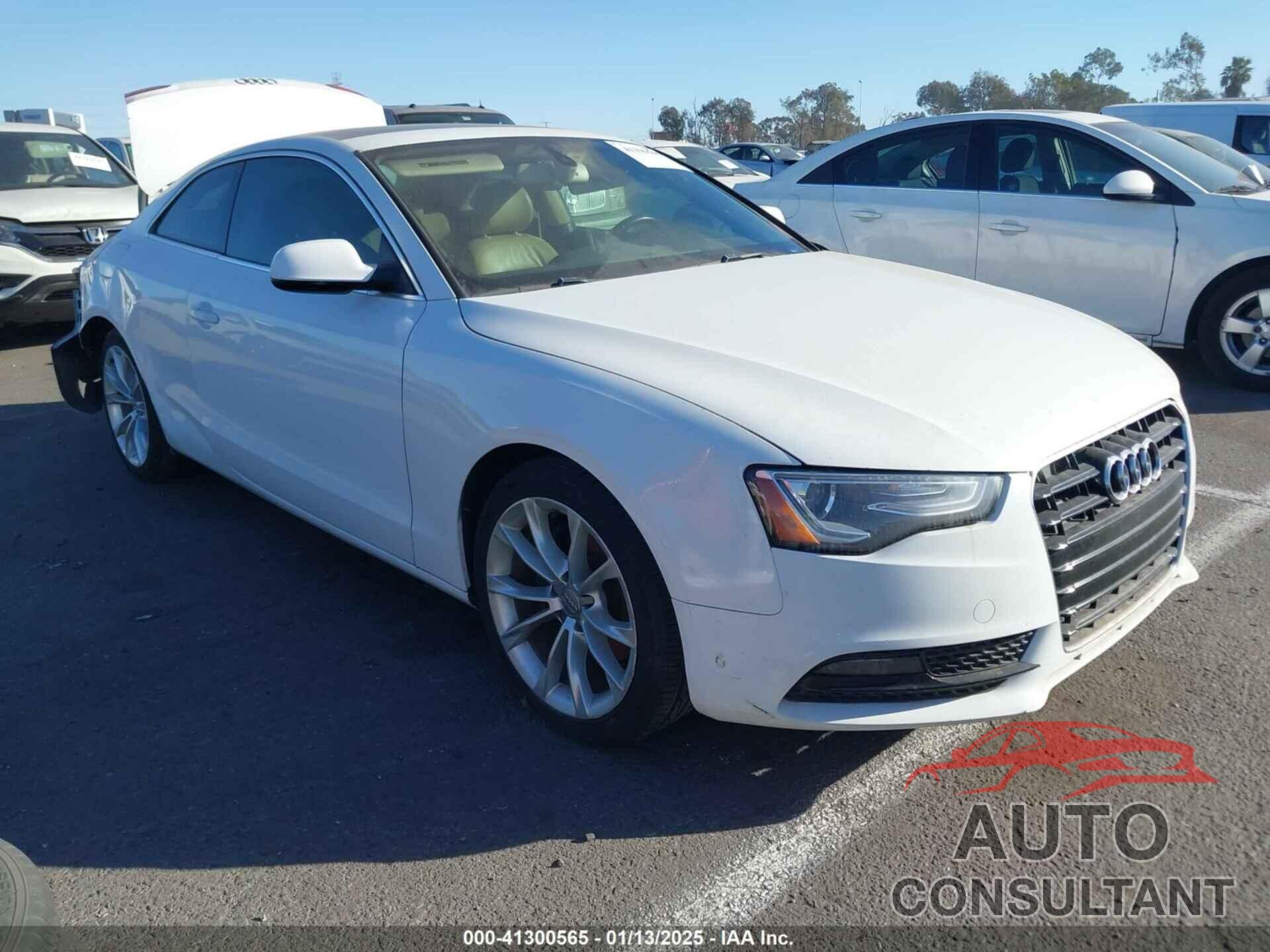 AUDI A5 2013 - WAULFAFR0DA029857