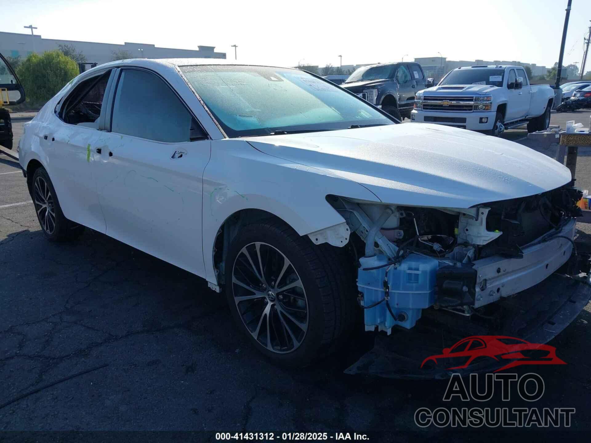 TOYOTA CAMRY 2018 - JTNB11HK2J3038746