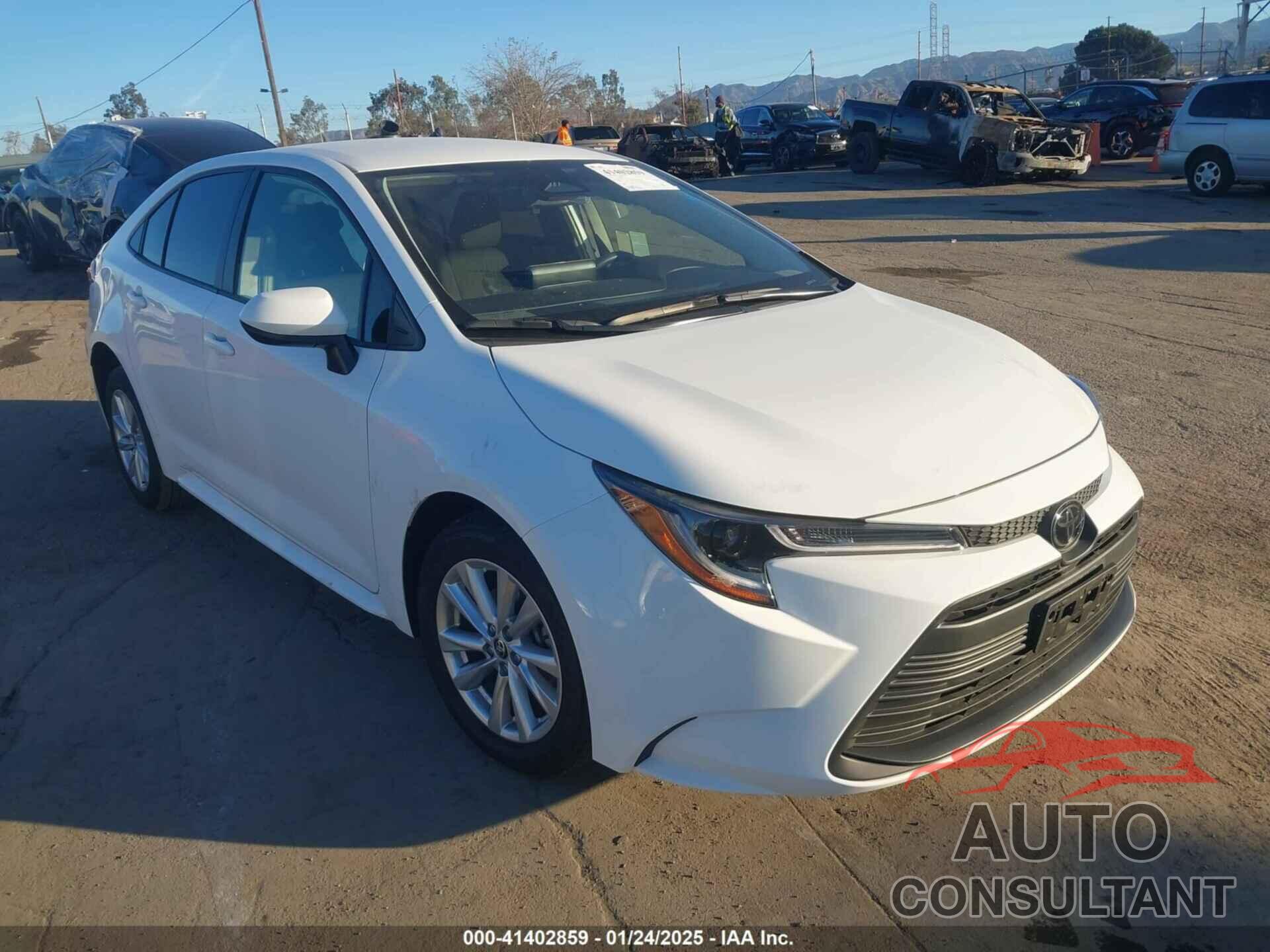TOYOTA COROLLA 2024 - JTDB4MEE4R3017615