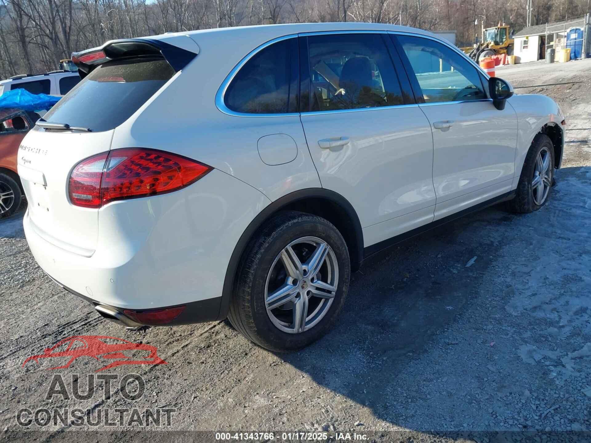 PORSCHE CAYENNE 2011 - WP1AA2A25BLA05921