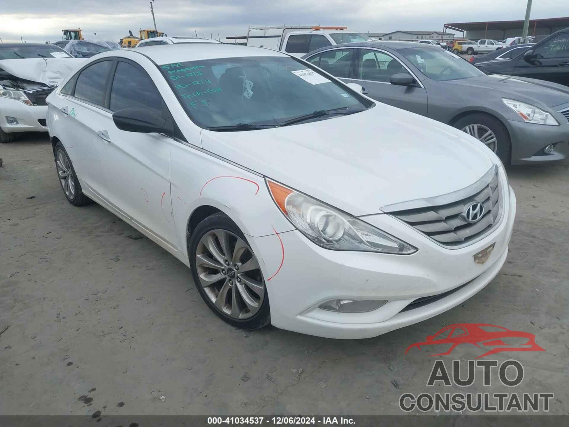 HYUNDAI SONATA 2011 - 5NPEC4ACXBH011476