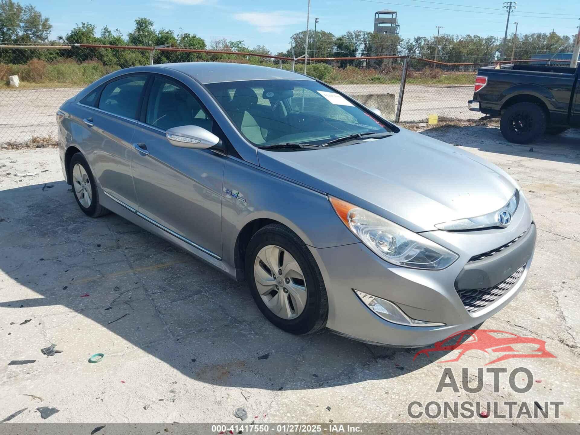 HYUNDAI SONATA HYBRID 2014 - KMHEC4A4XEA114364