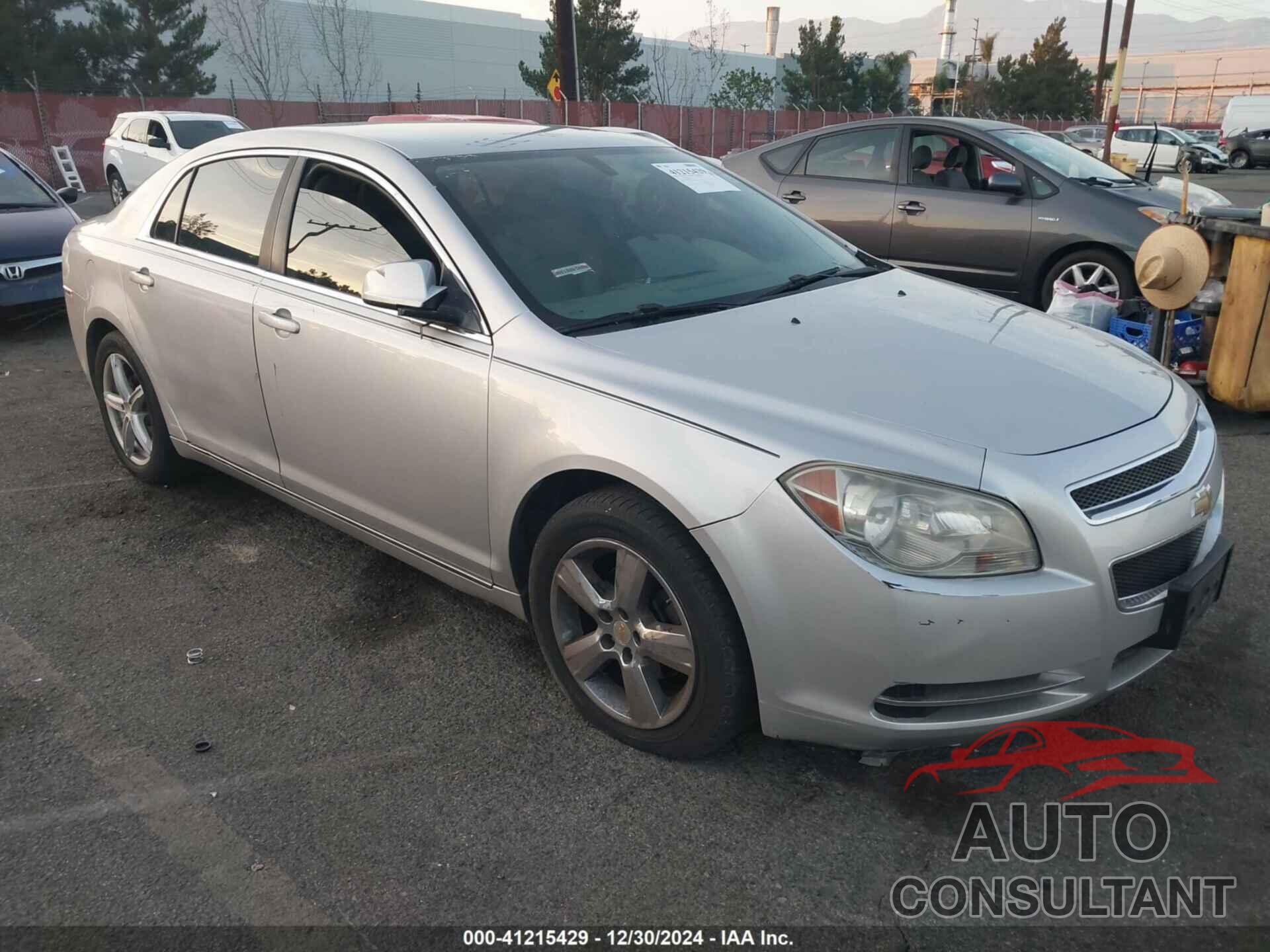 CHEVROLET MALIBU 2011 - 1G1ZD5E16BF209357