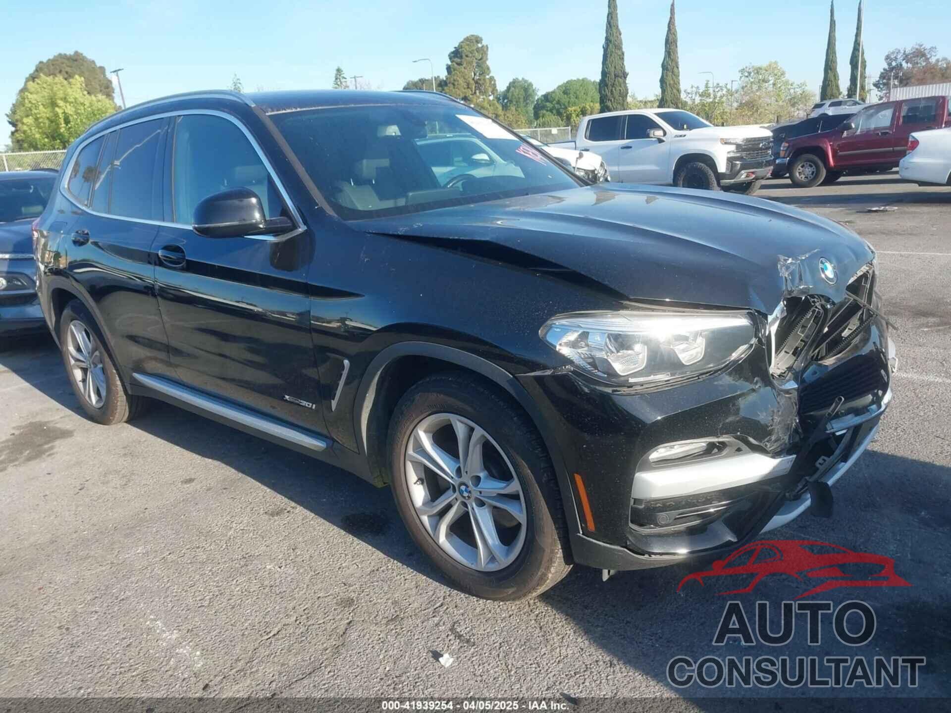 BMW X3 2018 - 5UXTR9C50JLD63463